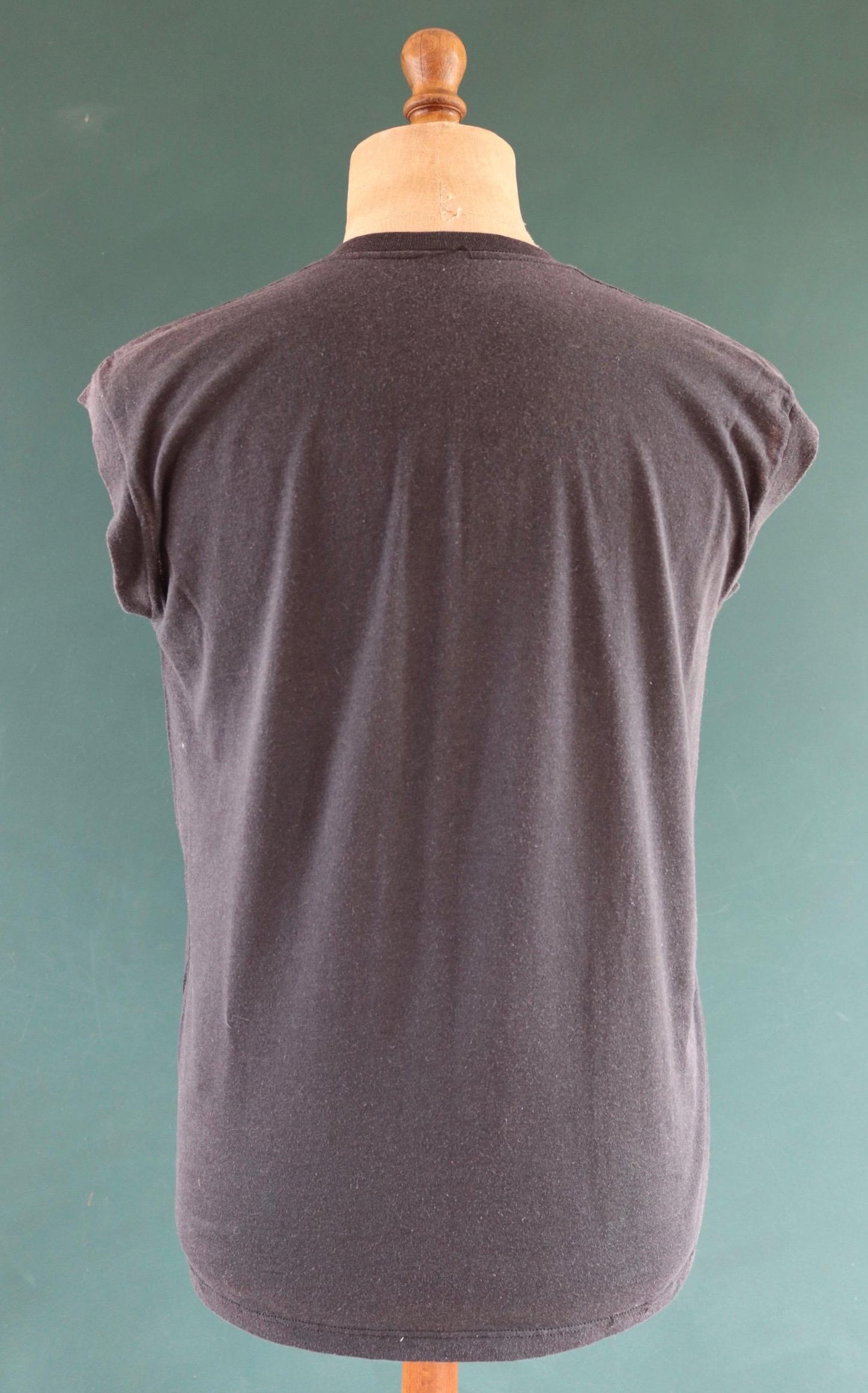 Vintage 1990s faded black t shirt - sleeveless vest top - 41” chest