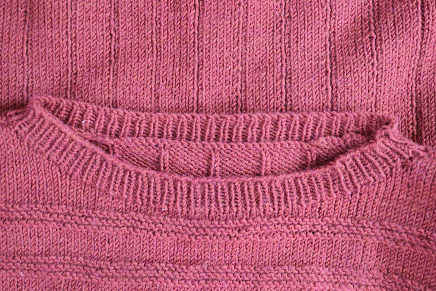 Vintage 1950s 60s French hand knitted sweater - handmade jumper - darned knitwear - 40” chest