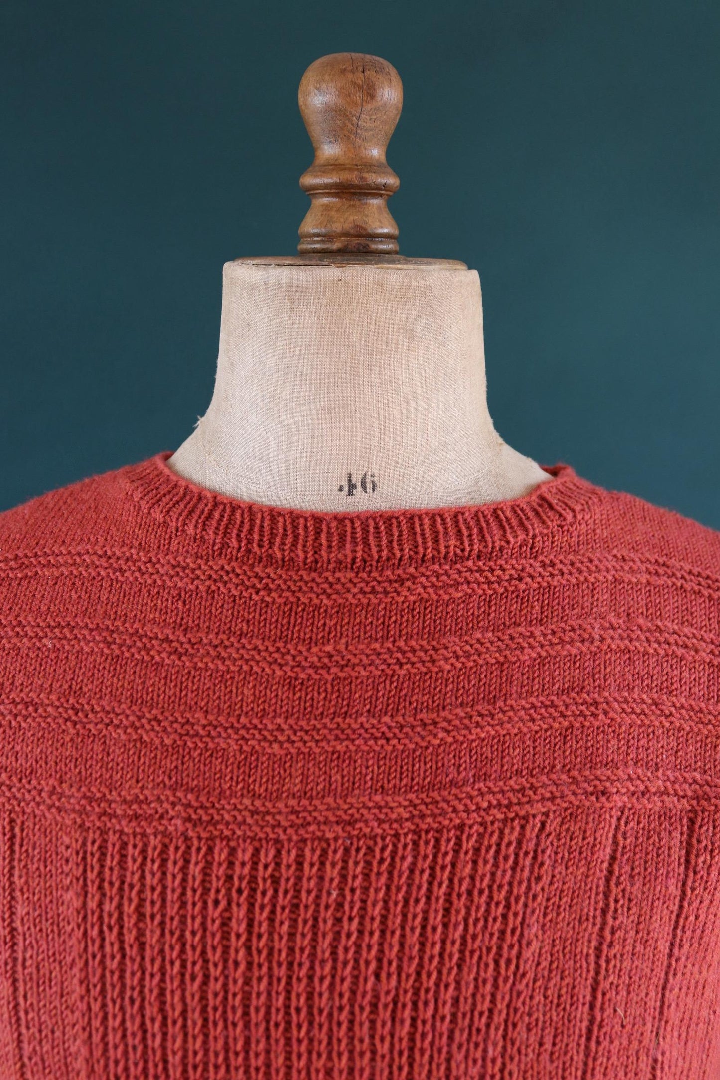 Vintage 1950s 60s French hand knitted sweater - handmade jumper - darned knitwear - 40” chest