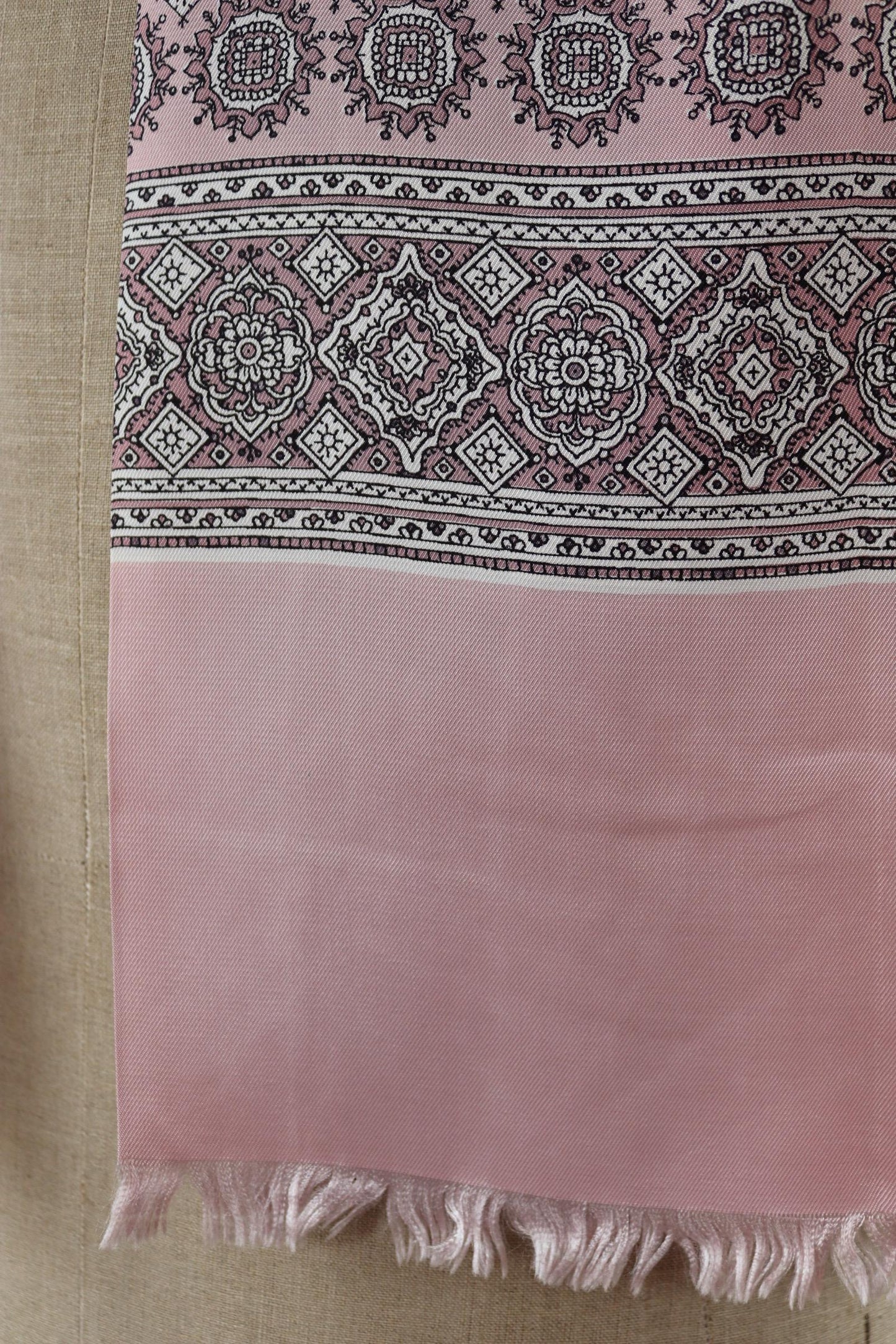 Vintage mens neck scarf - pink and white - mod style - Goodwood festival - wedding attire