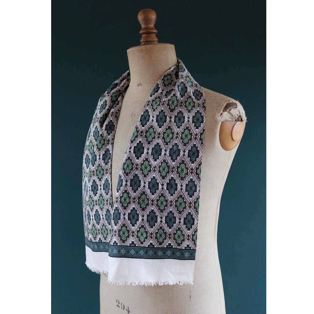 Vintage mens neck scarf - green and taupe - mod style - Goodwood festival - wedding attire