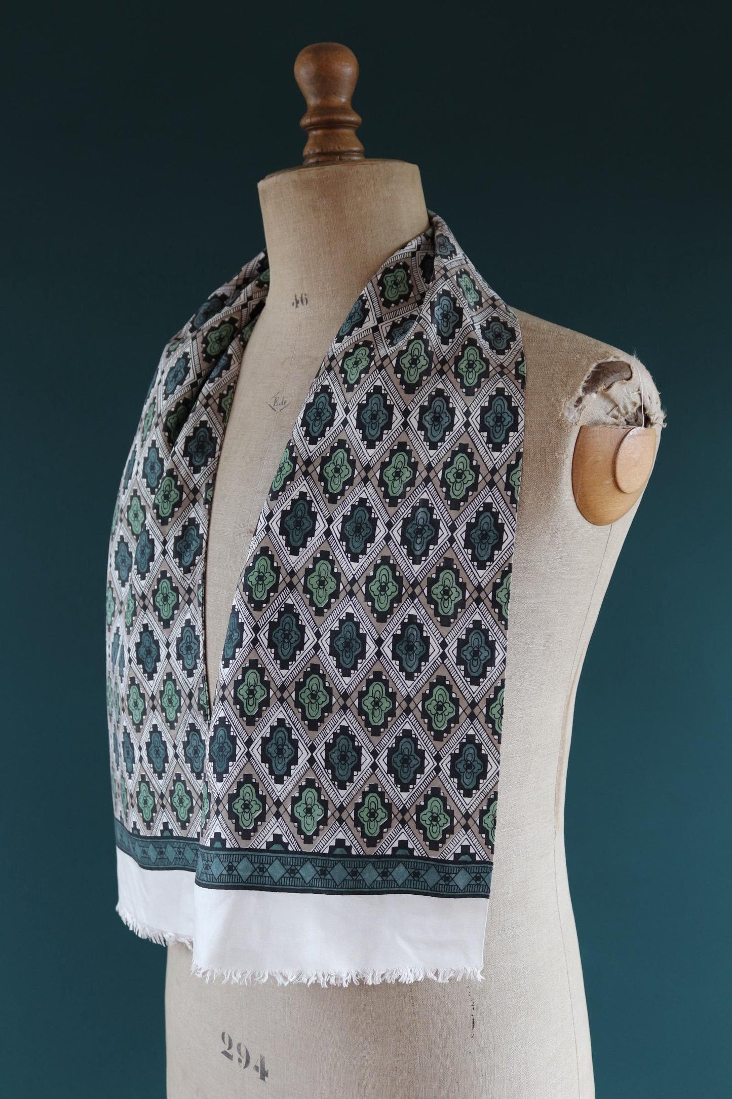 Vintage mens neck scarf - green and taupe - mod style - Goodwood festival - wedding attire