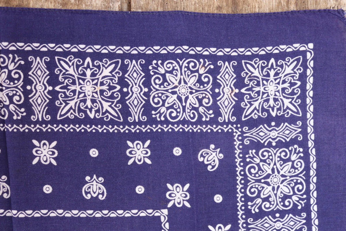 Vintage 1960s indigo workwear bandana - blue cotton neckerchief - Davis and Catterall Elephant - squash blossom print
