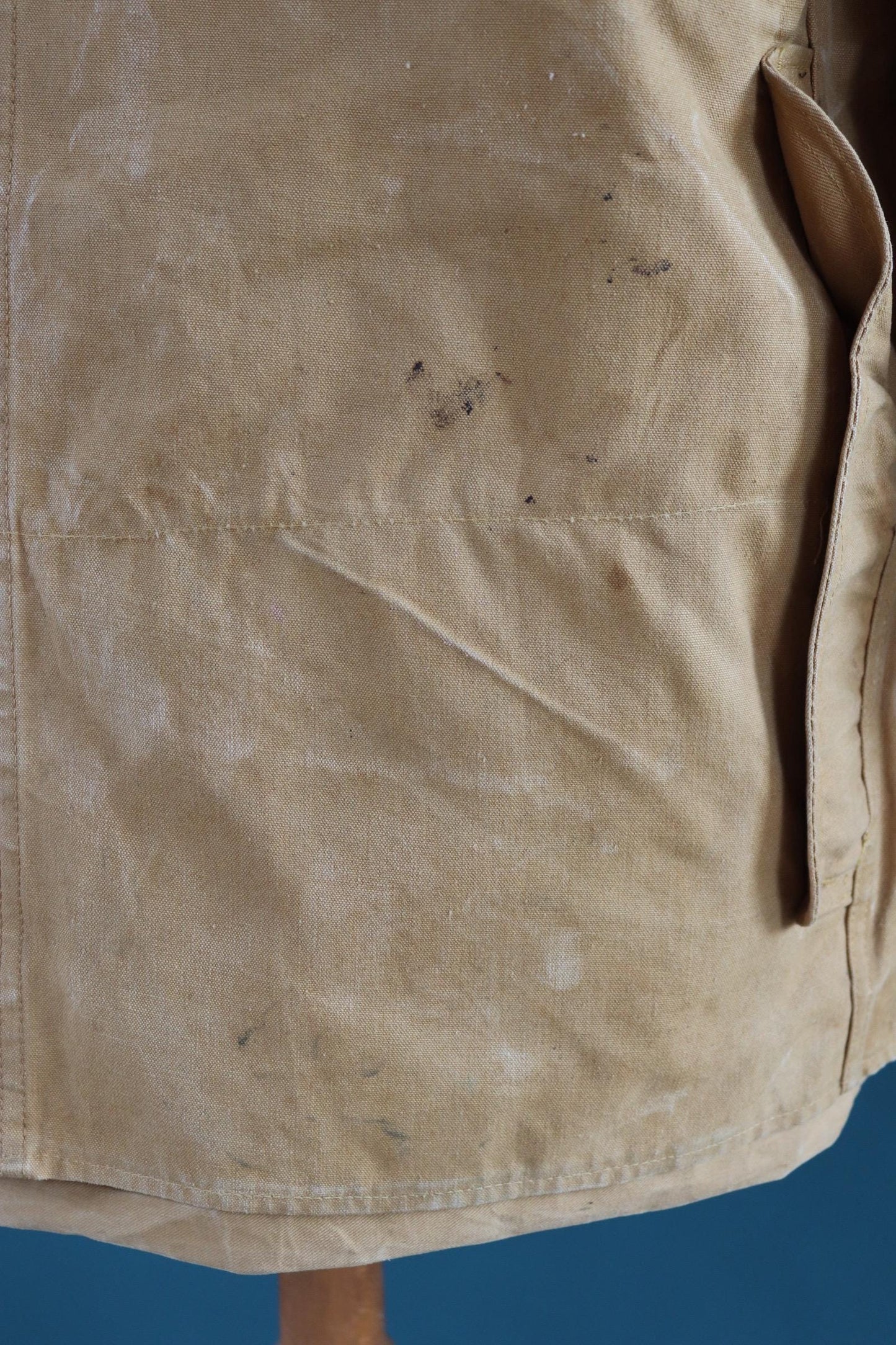 Vintage 1940s tin cloth hunting jacket - American workwear - duck cotton canvas - 48” chest - Red Head