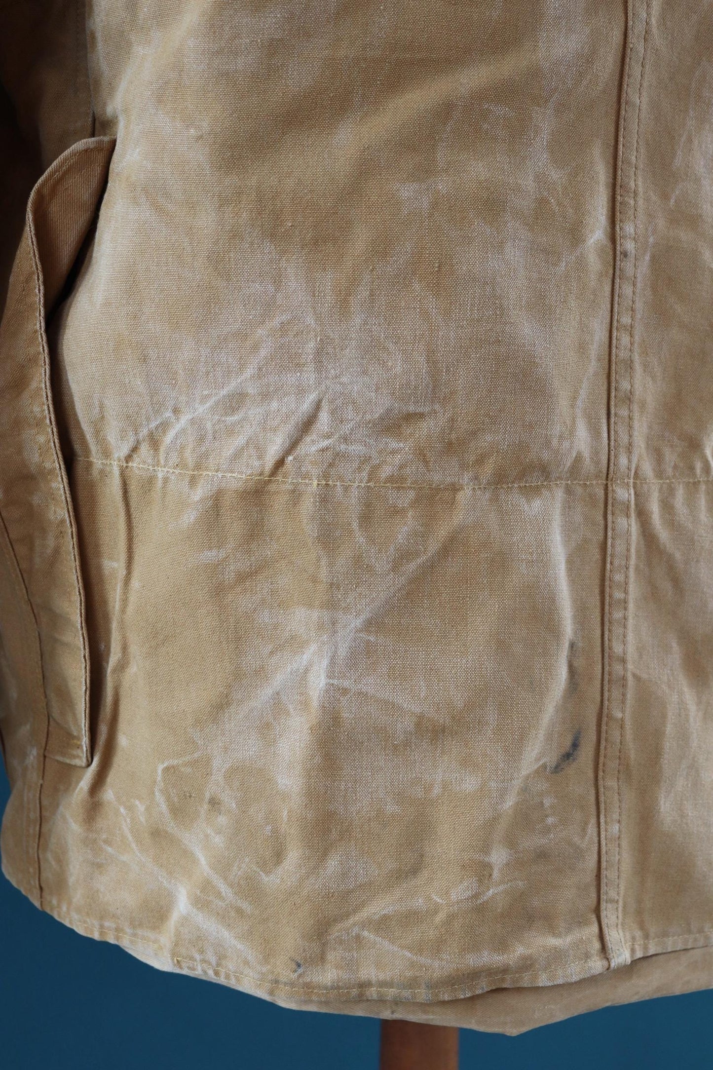 Vintage 1940s tin cloth hunting jacket - American workwear - duck cotton canvas - 48” chest - Red Head