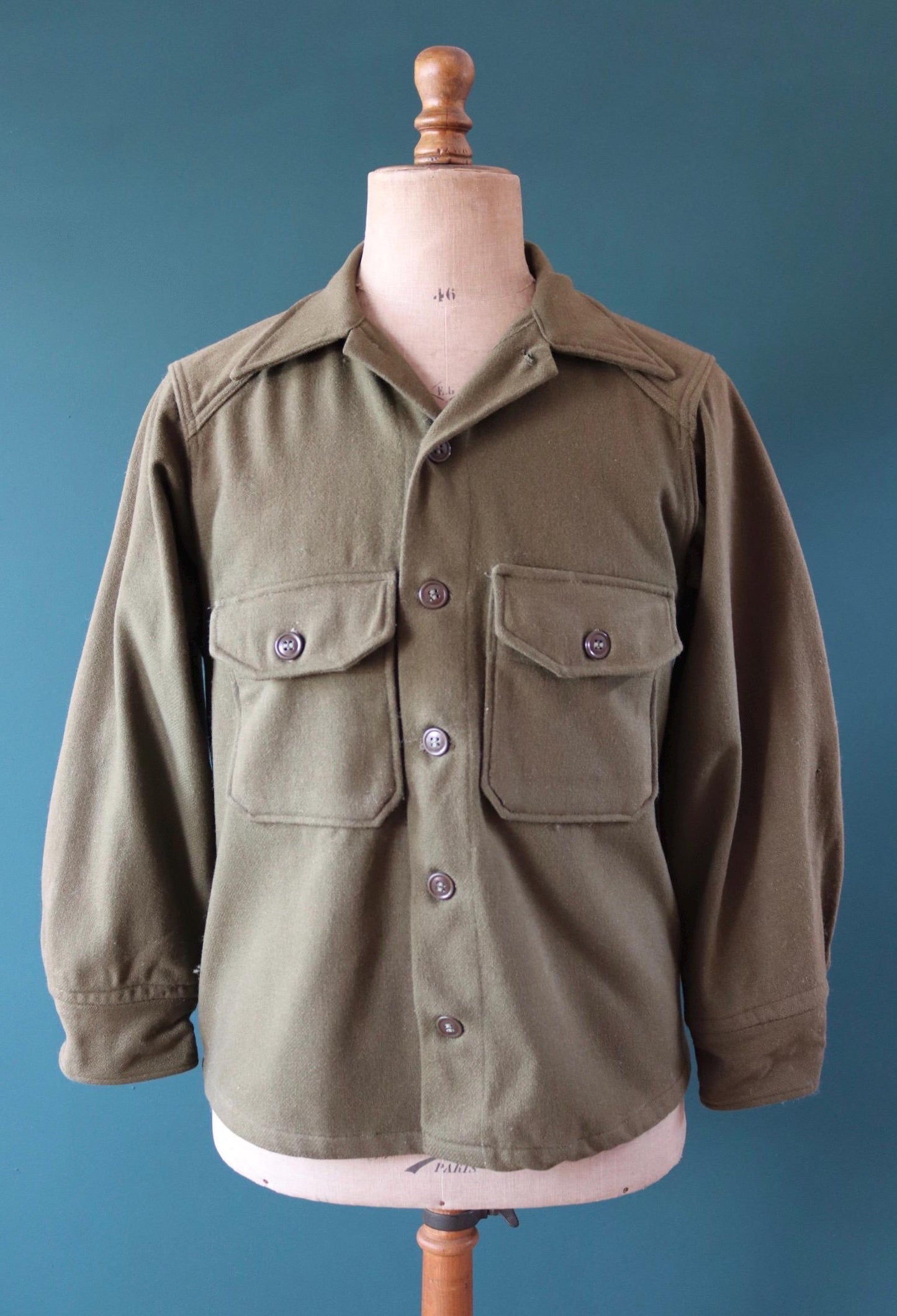 Vintage 1940s 50s US army infantry wool shirt - khaki green wool - 42" chest