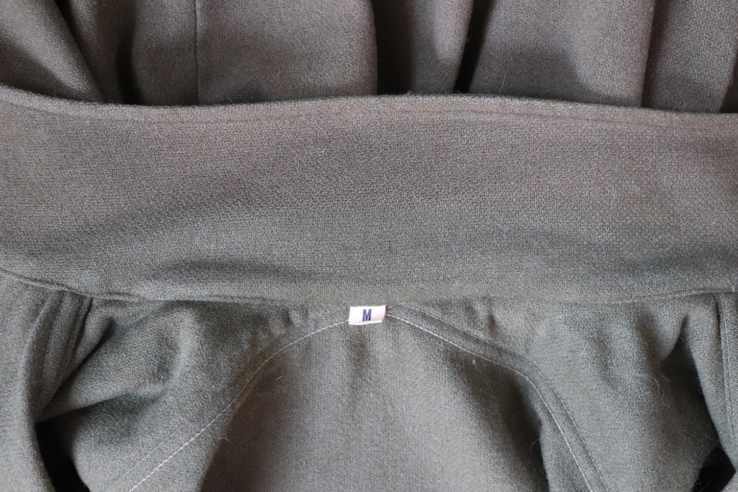 Vintage 1940s 50s US army infantry wool shirt - khaki green wool - 42" chest