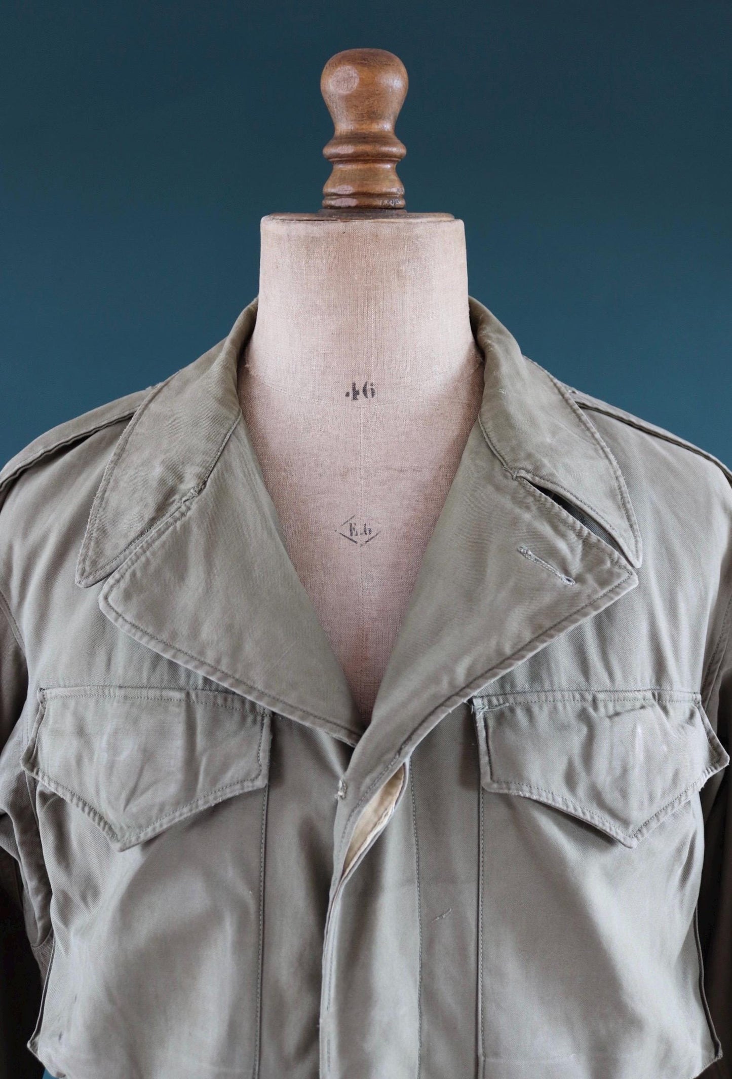 Vintage 1940s US army field jacket - WW2 M43 - green sateen cotton - 46” chest