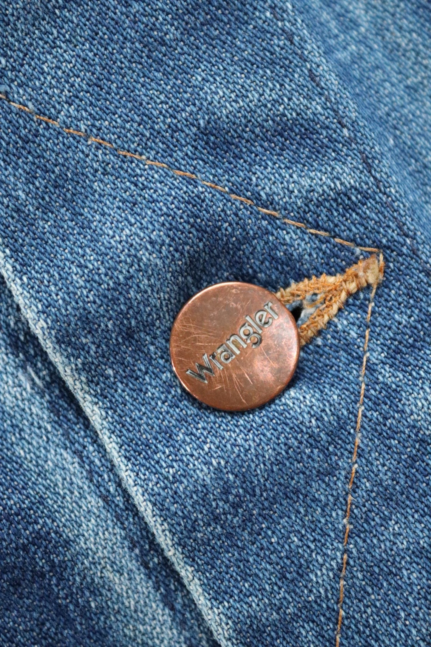 Vintage 1980s Wrangler trucker jacket - 36" chest - denim workwear - whisker fade
