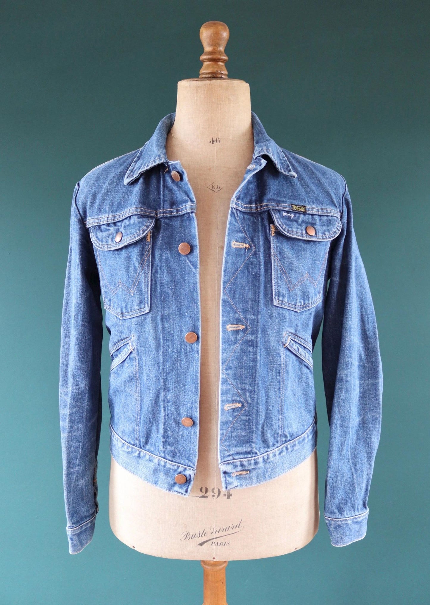 Vintage 1970s 80s Wrangler denim jacket - 39" chest - faded workwear