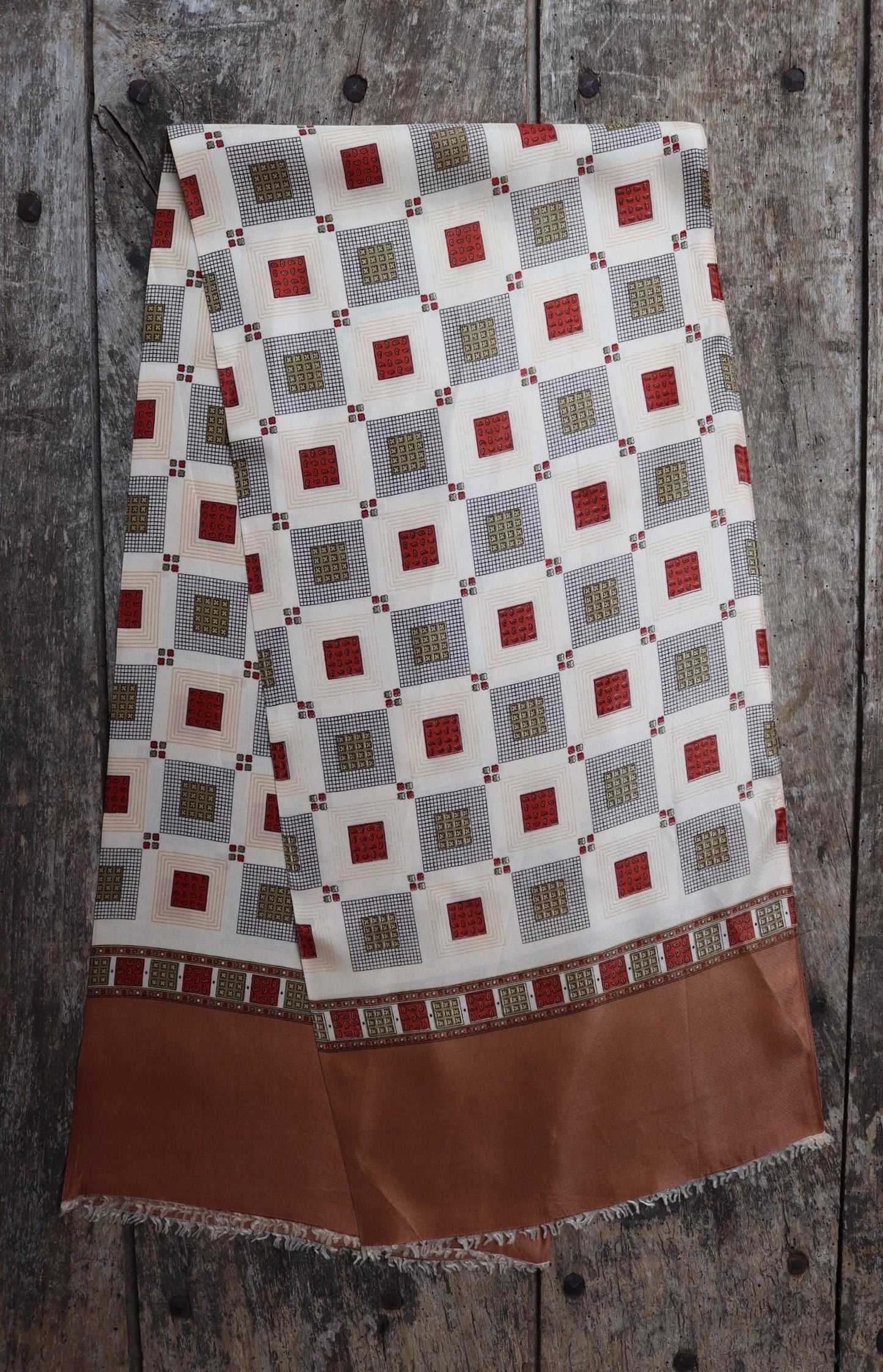 Vintage mod scarf - cream and brown - for Goodwood - wedding attire