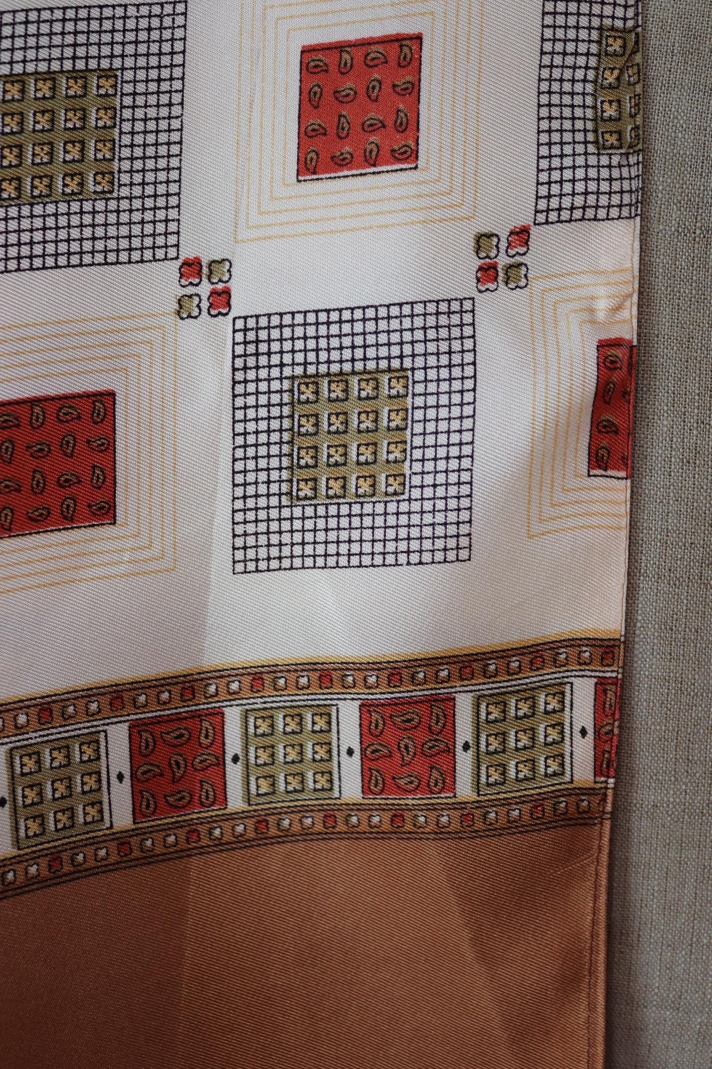 Vintage mod scarf - cream and brown - for Goodwood - wedding attire