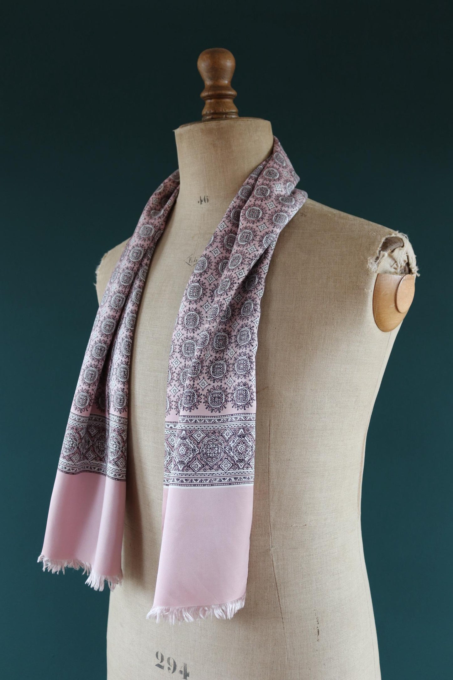 Vintage mens neck scarf - pink and white - mod style - Goodwood festival - wedding attire