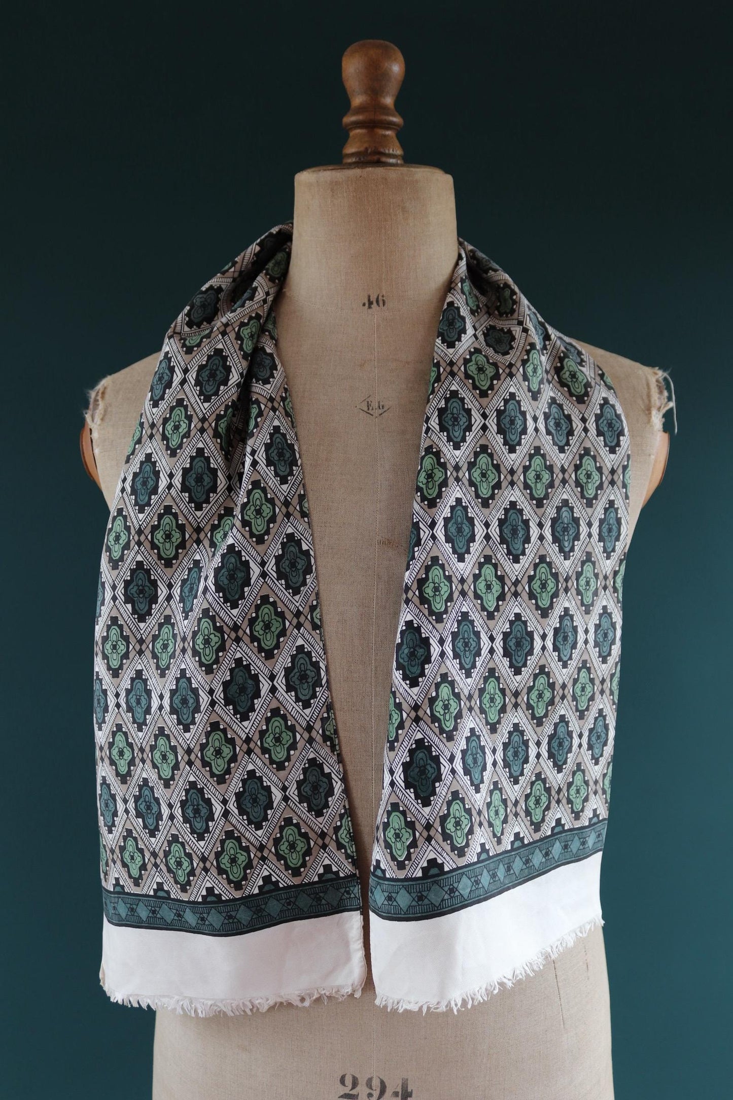 Vintage mens neck scarf - green and taupe - mod style - Goodwood festival - wedding attire