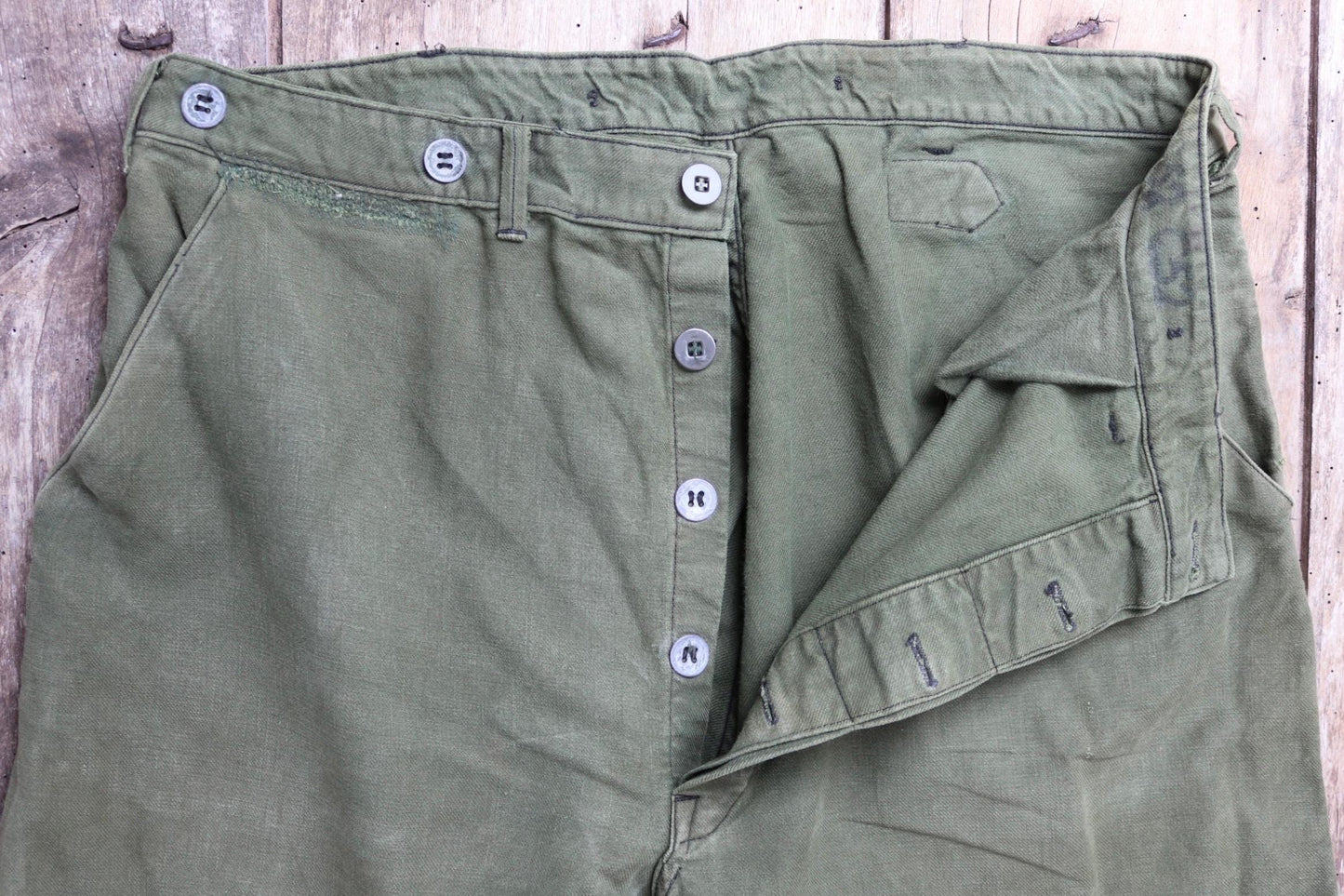 Vintage 1940s 50s Swedish army trousers - military workwear - cotton twill buckle back pants - utility field chore - 34” x 30”