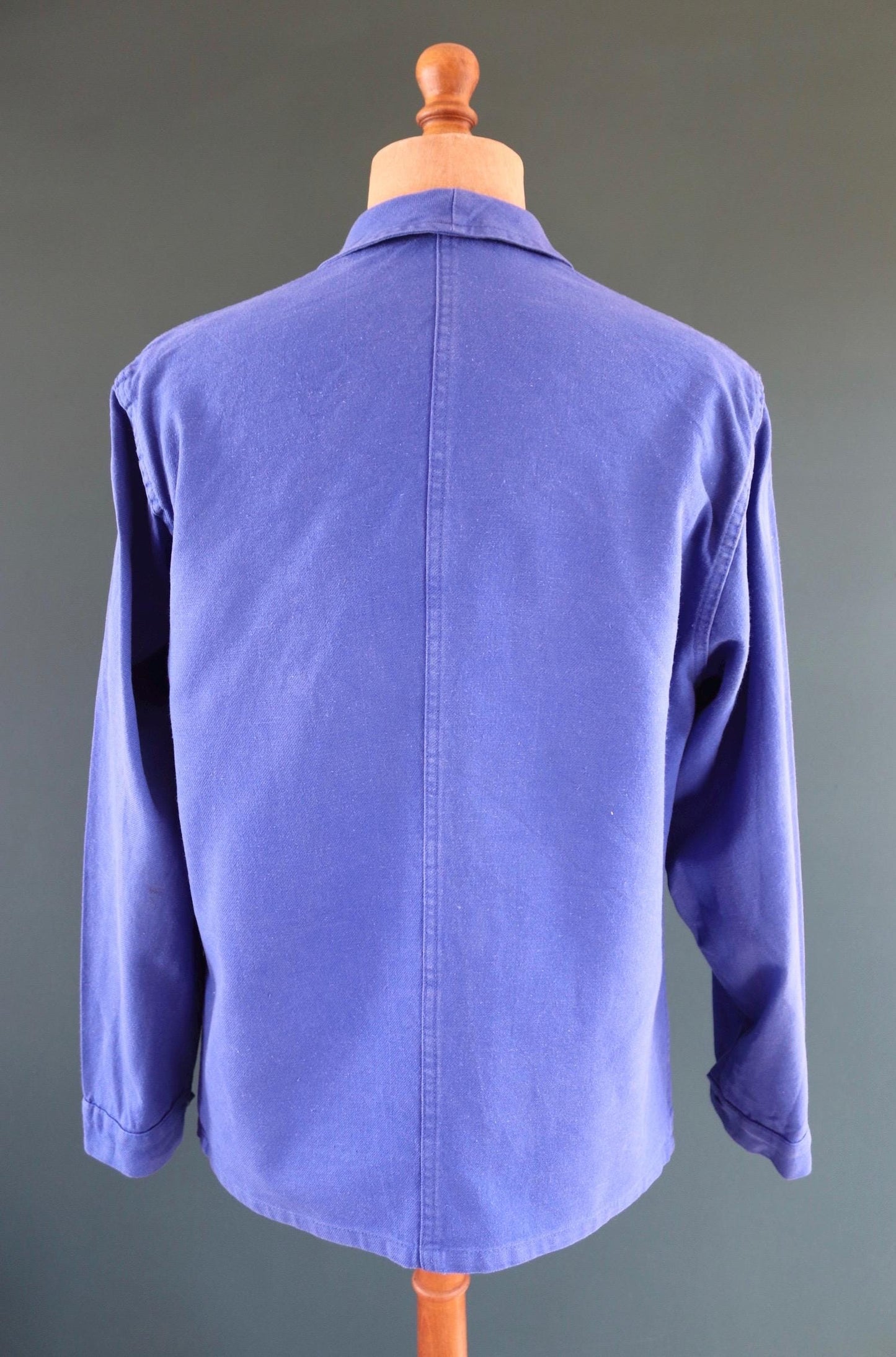Vintage French blue workwear jacket - 1960s chore coat - cotton twill - 46” chest - bleu de travail - Bill Cunningham