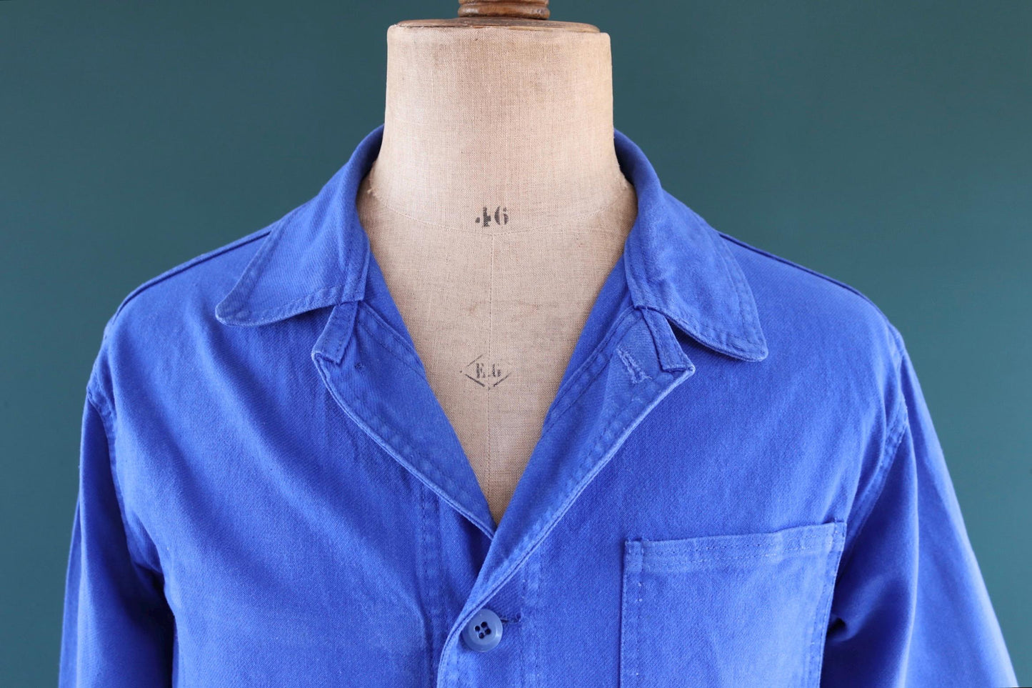 Vintage French blue workwear jacket - 1960s chore coat - cotton twill - 43” chest - bleu de travail - Bill Cunningham