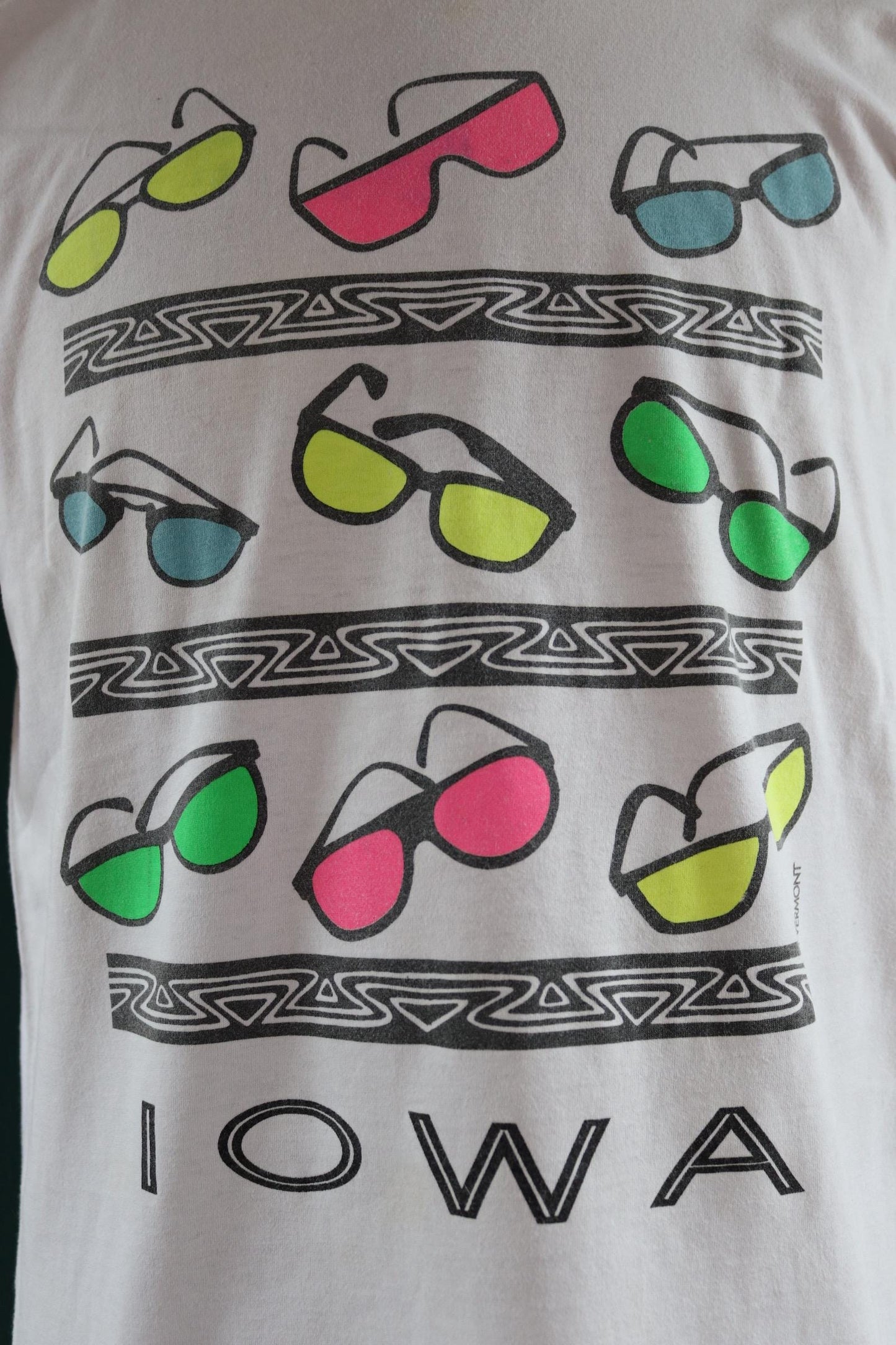 Vintage 1990s Iowa t shirt - sunglasses - neon print - 44” chest