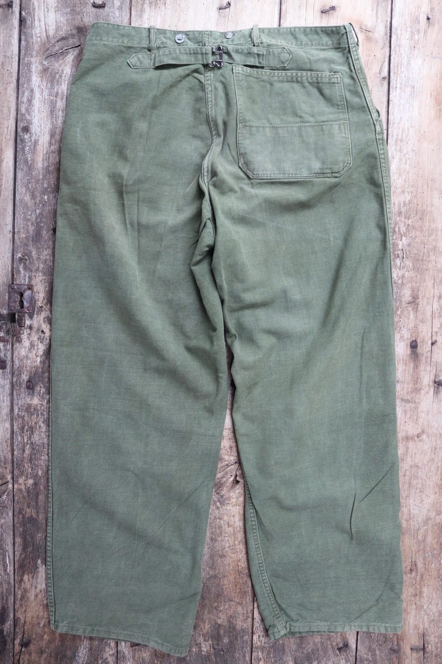 Vintage 1940s 1950s Swedish military workwear trousers - cotton twill utility pants - buckle back - 34” x 29”