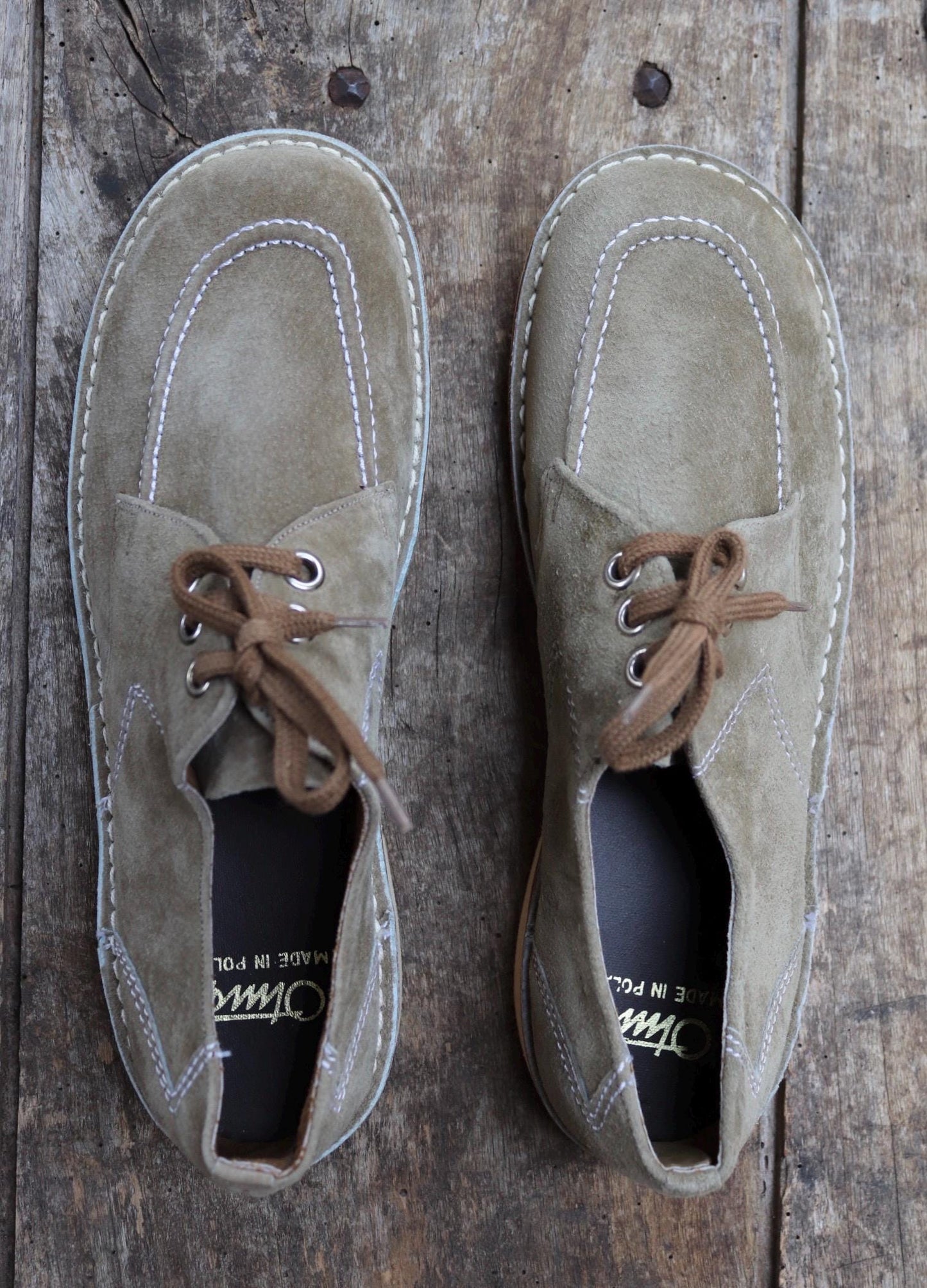 Vintage 1980s suede shoes - deadstock - hand made - mod style - crepe sole - UK size 9 - EUR 43