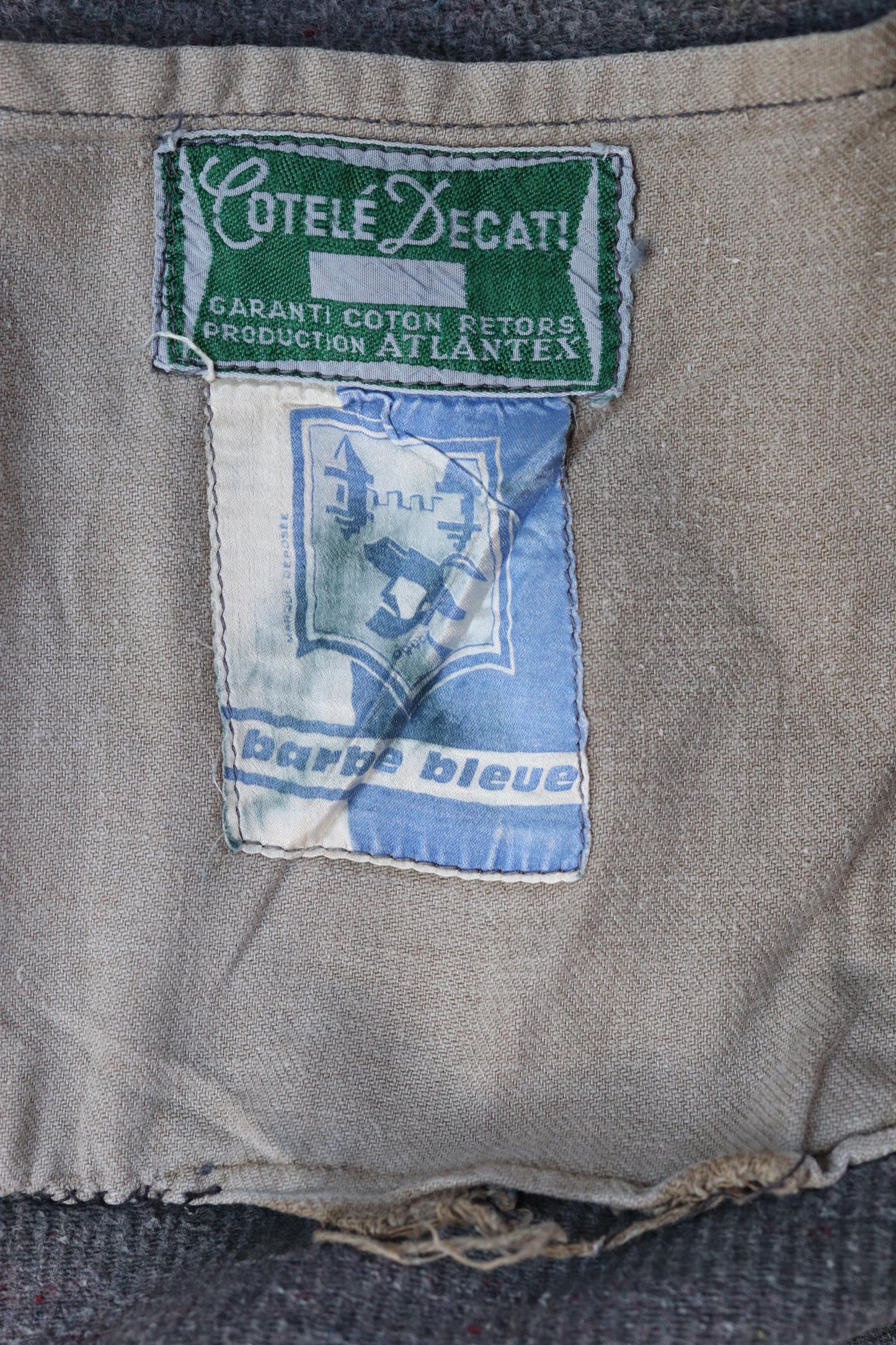 Vintage 1960s French hunting jacket - velours cotele workwear - coutil pique - 40” chest - venery animal scene buttons