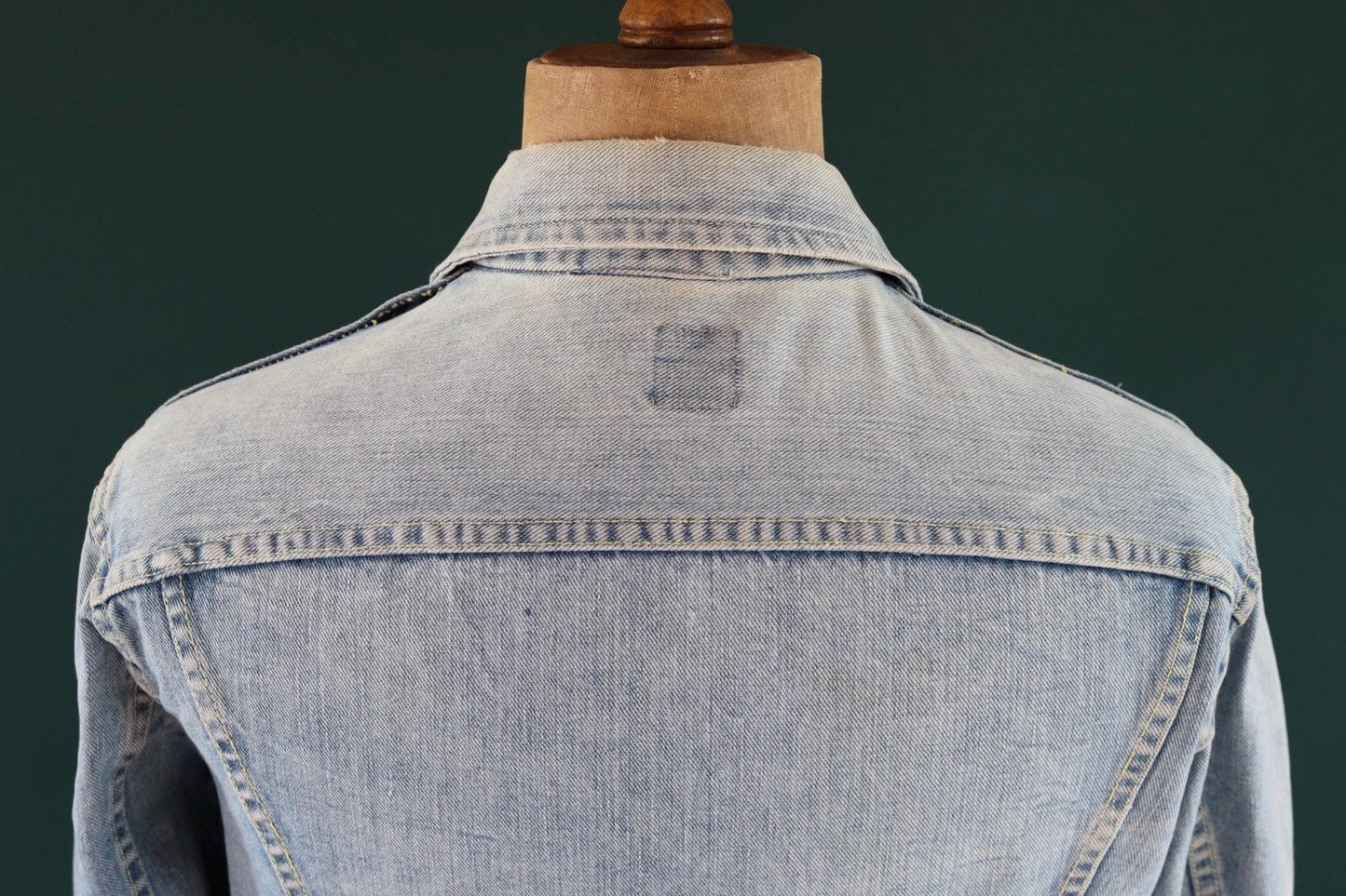 Vintage 1980s Lee denim 101 trucker jacket - Union Made workwear - 43” chest