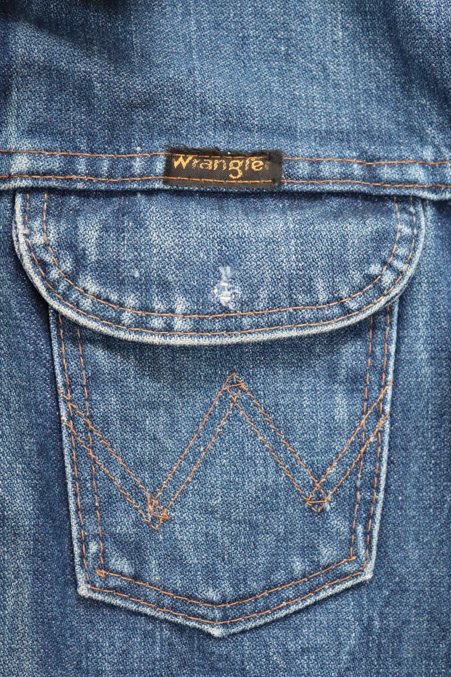 Vintage 1980s Wrangler trucker jacket - 36" chest - denim workwear - whisker fade