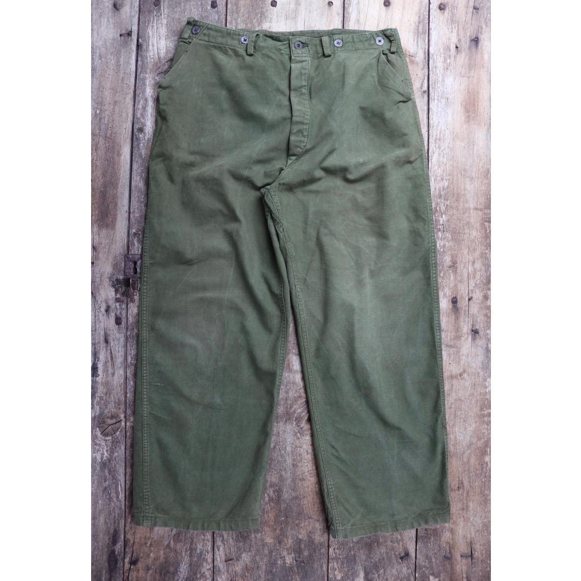 Vintage 1940s 50s workwear trousers - Swedish military utility pants - buckle back cotton twill - 35” x 28”