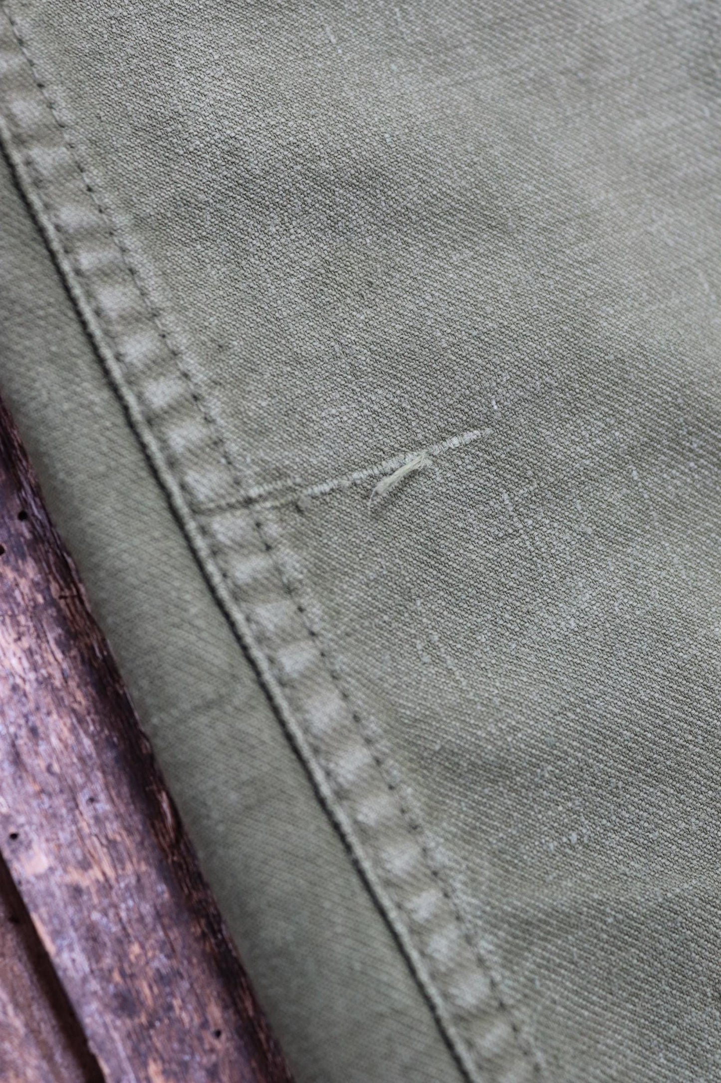 Vintage 1940s 50s workwear trousers - Swedish military utility pants - buckle back cotton twill - 35” x 28”
