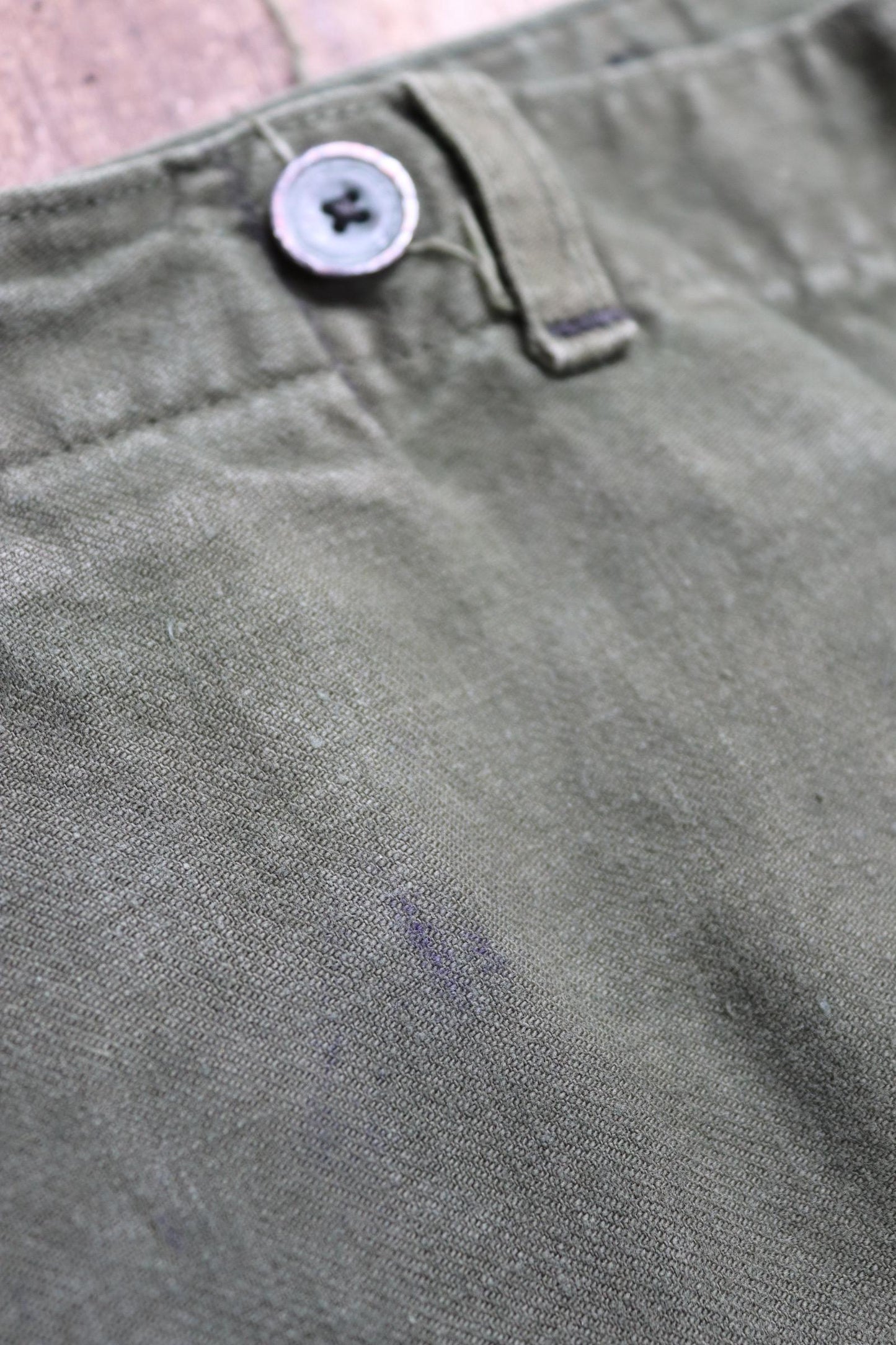 Vintage 1940s 50s workwear trousers - Swedish military utility pants - buckle back cotton twill - 35” x 31”