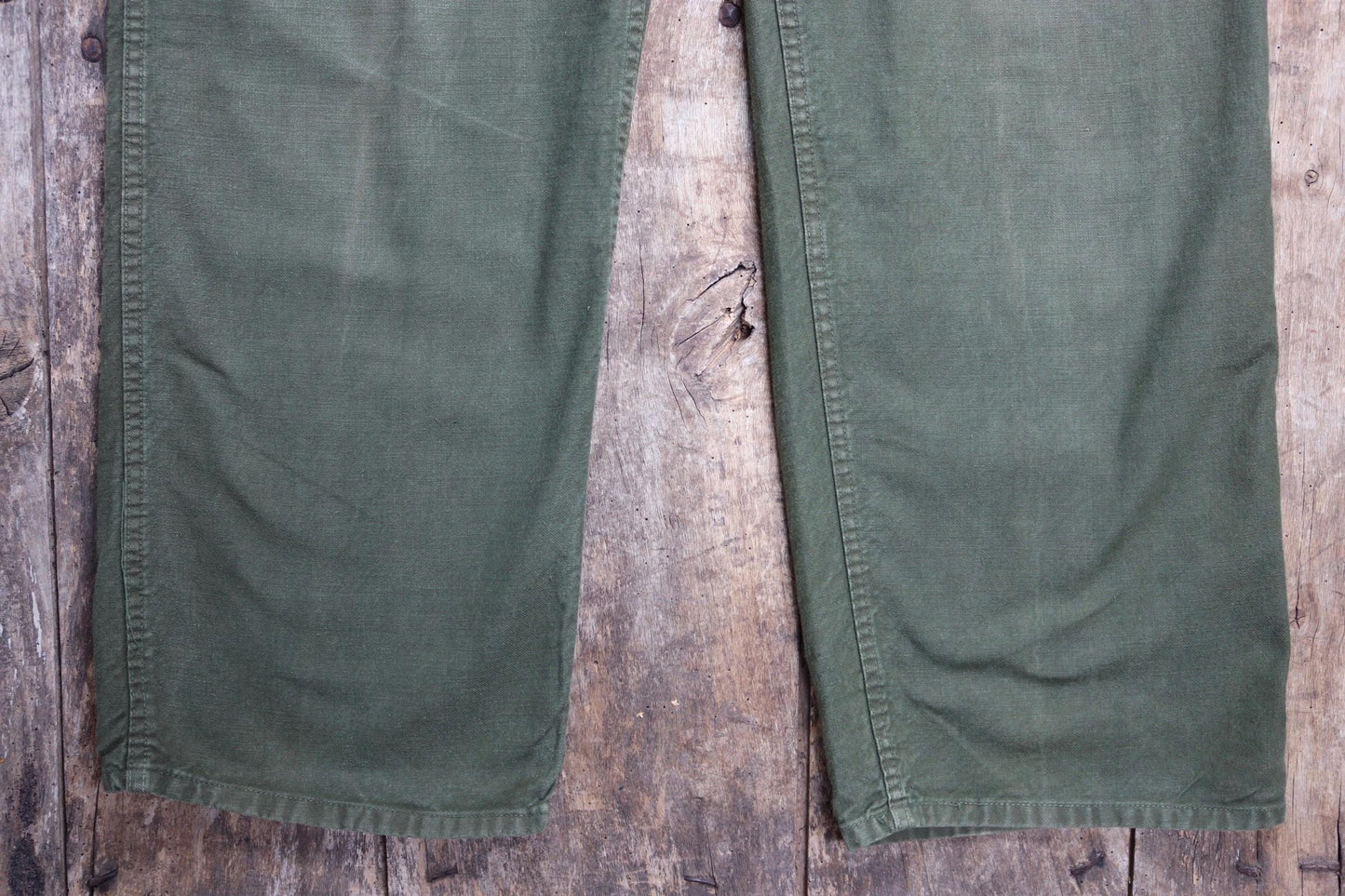 Vintage 1940s 50s workwear trousers - Swedish military utility pants - buckle back cotton twill - 35” x 31”