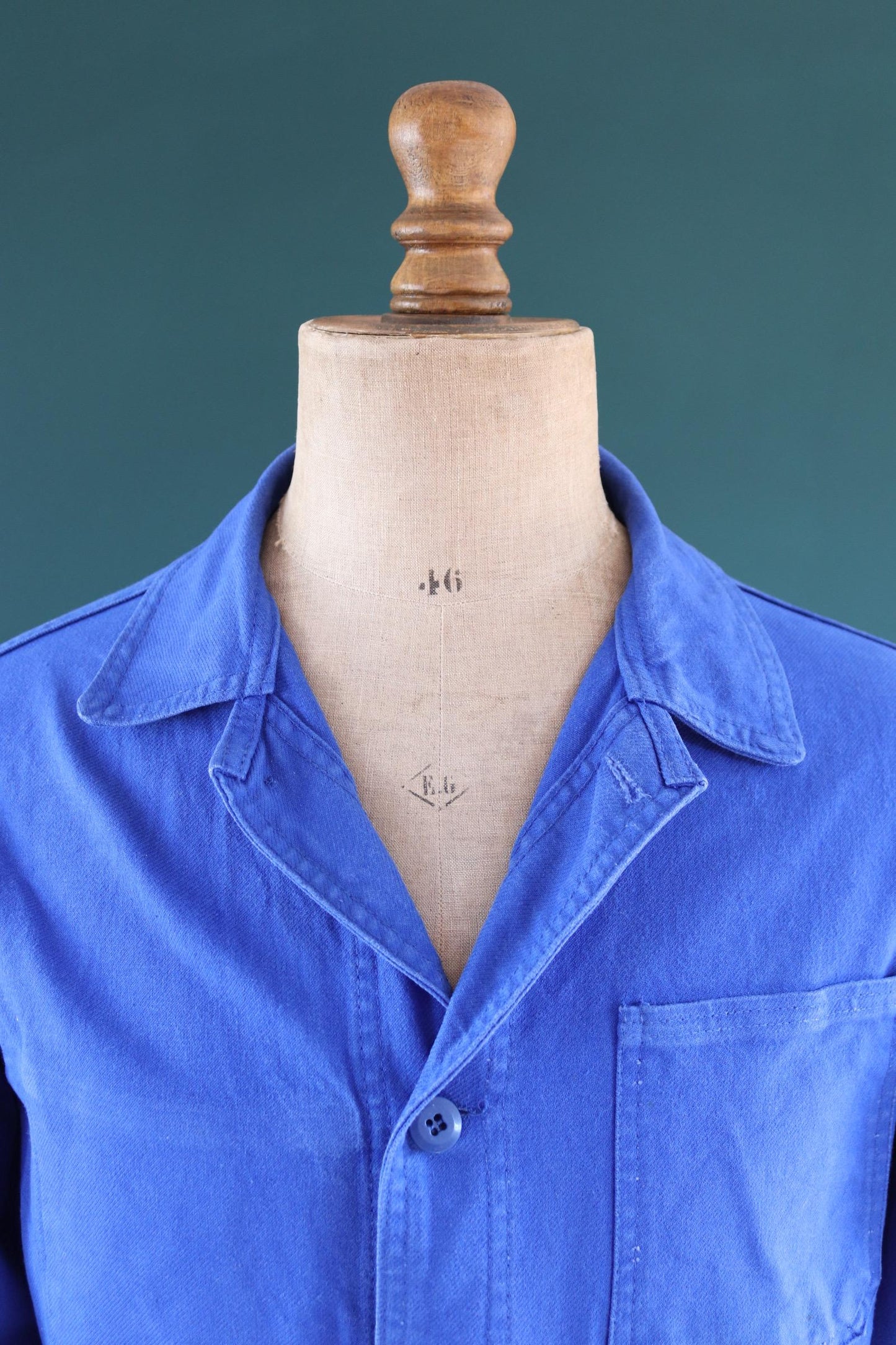 Vintage French blue workwear jacket - 1960s chore coat - cotton twill - 43” chest - bleu de travail - Bill Cunningham