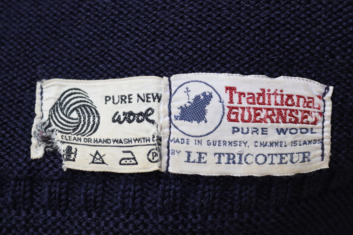 Vintage wool Guernsey jumper - fisherman workwear - Breton sweater - 41” chest