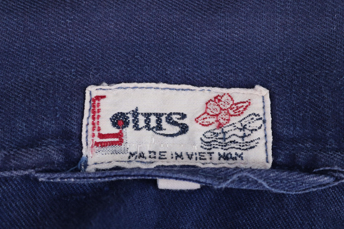Vintage 1970s French blue workwear jacket - sun faded cotton twill - 46” chest - bleu de travail