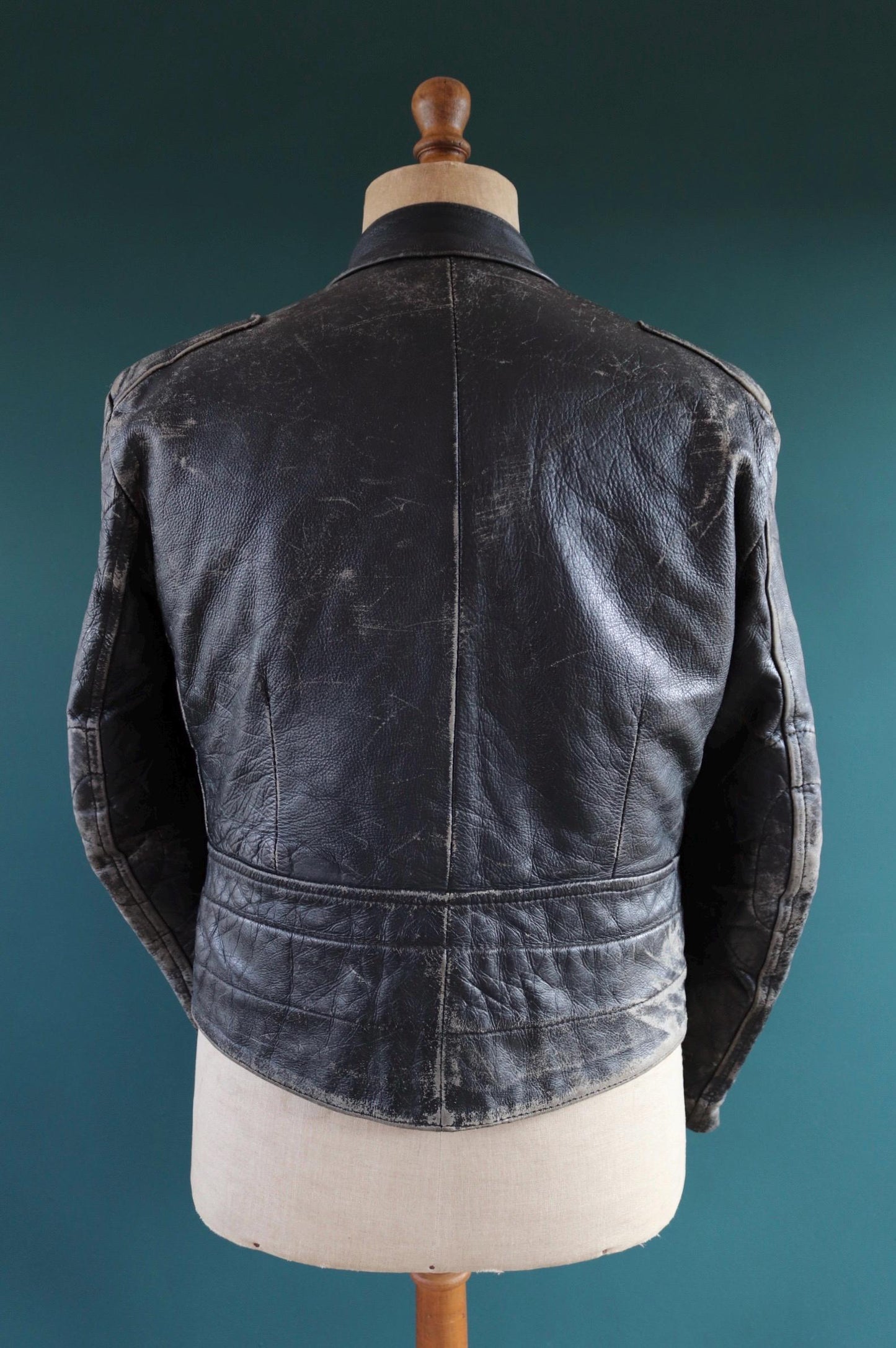 Vintage 1980s British black leather cafe racer jacket - 38” chest