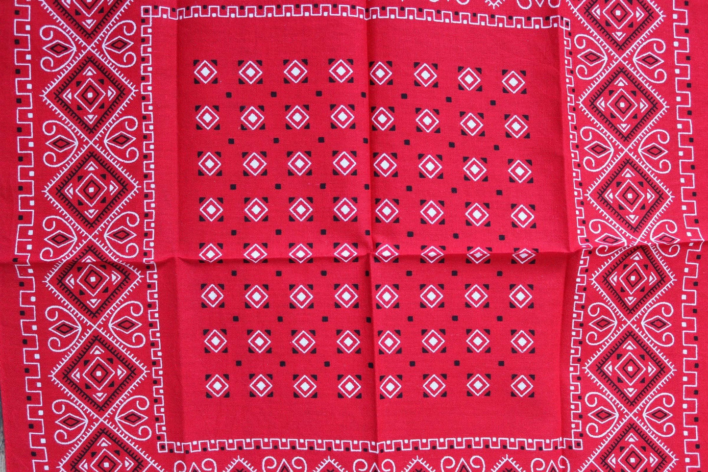 Vintage 1960s red cotton bandana - trunk up Elephant brand - colourfast neckerchief - squash blossom design - Davis and Catterall