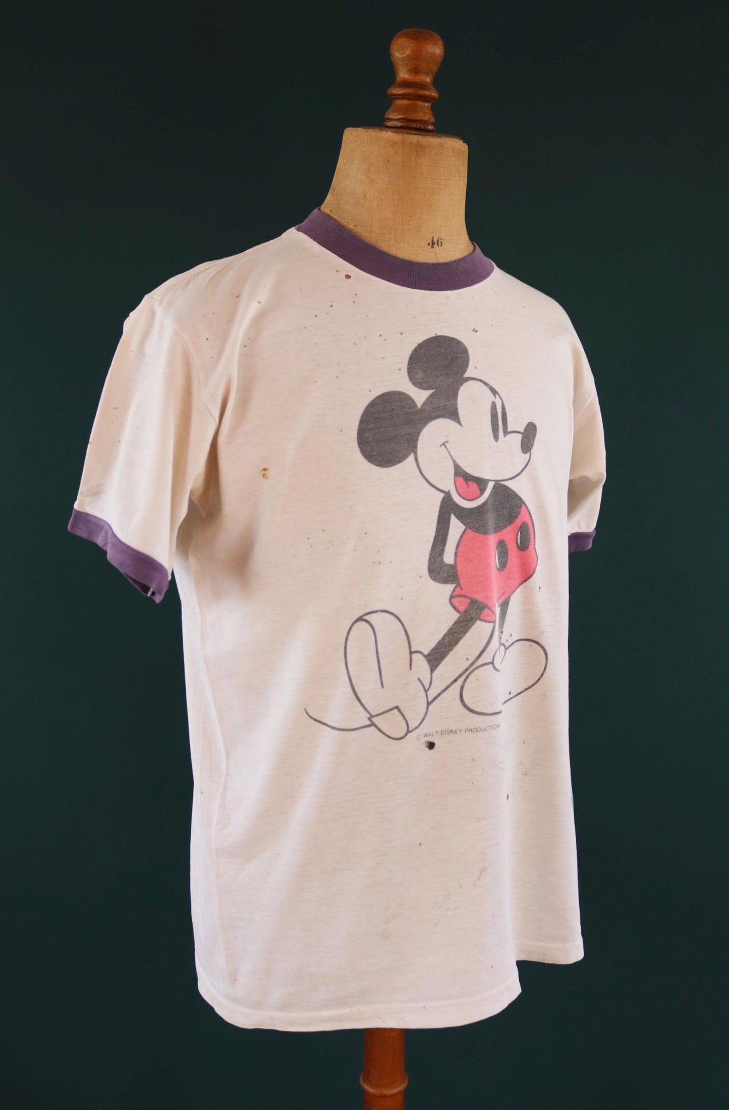 Vintage 1980s thrashed Mickey t shirt - 43” chest - distressed
