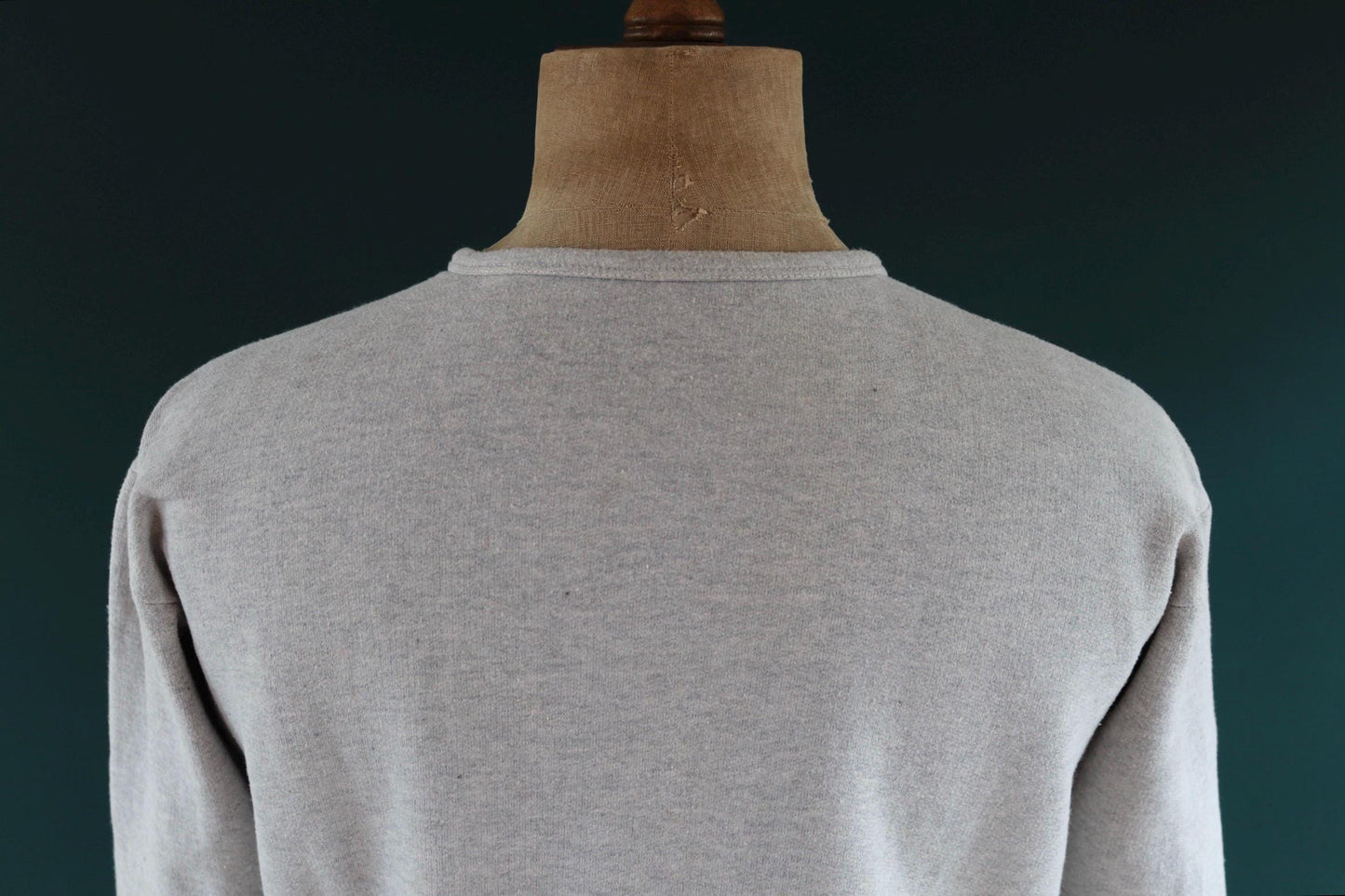 Vintage 1960s French military undershirt - army sweatshirt - Henley shirt - 43" chest