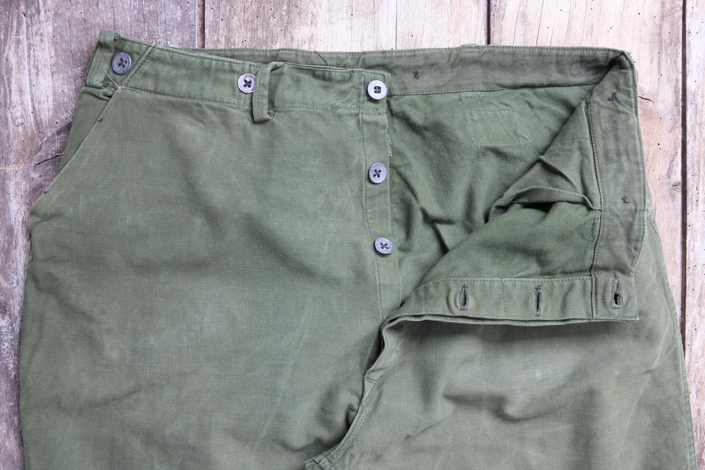 Vintage 1940s 50s workwear trousers - Swedish military utility pants - buckle back cotton twill - 35” x 28”