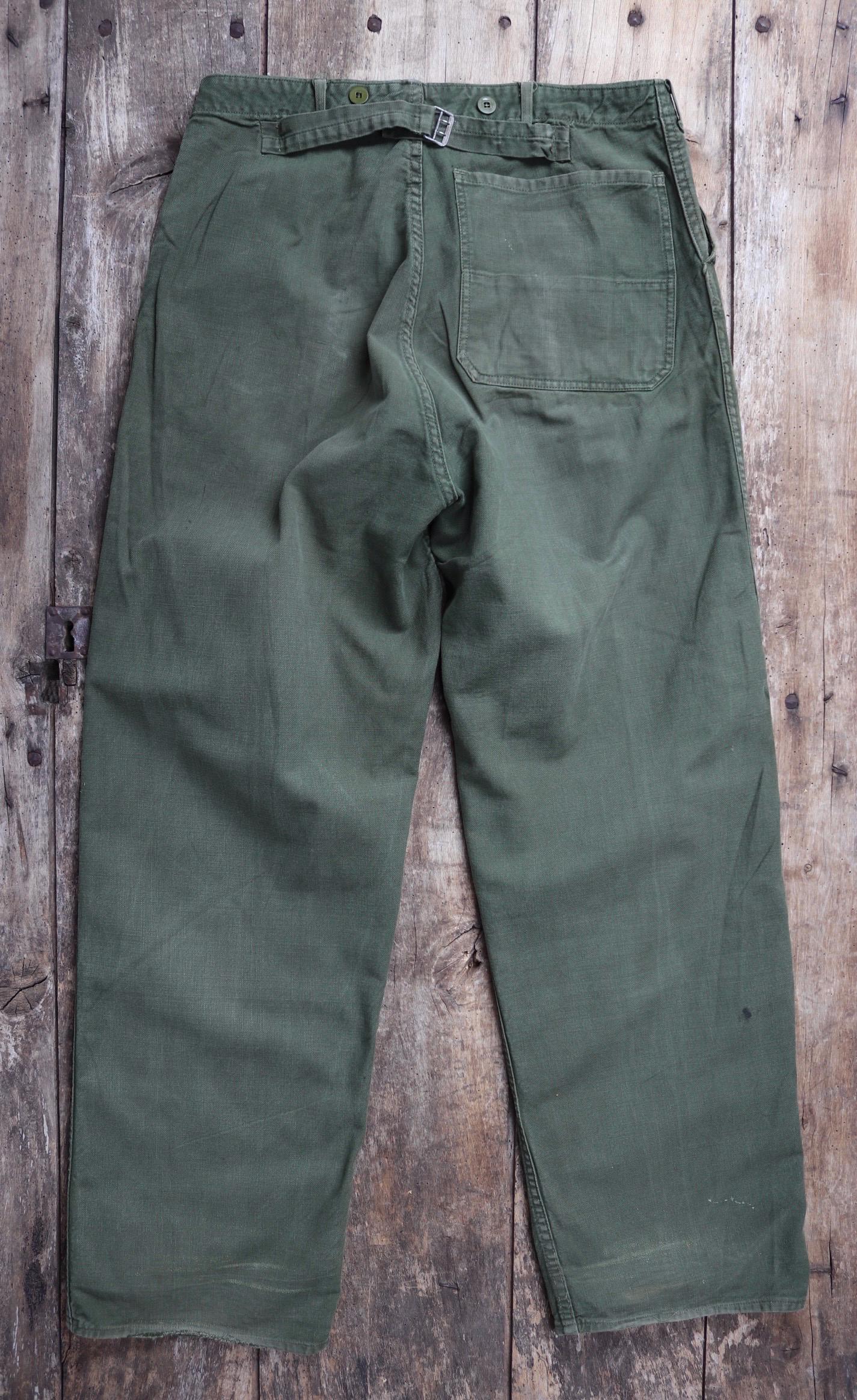 Vintage 1940s 50s workwear trousers - Swedish military utility pants - buckle back cotton twill - 35” x 32”