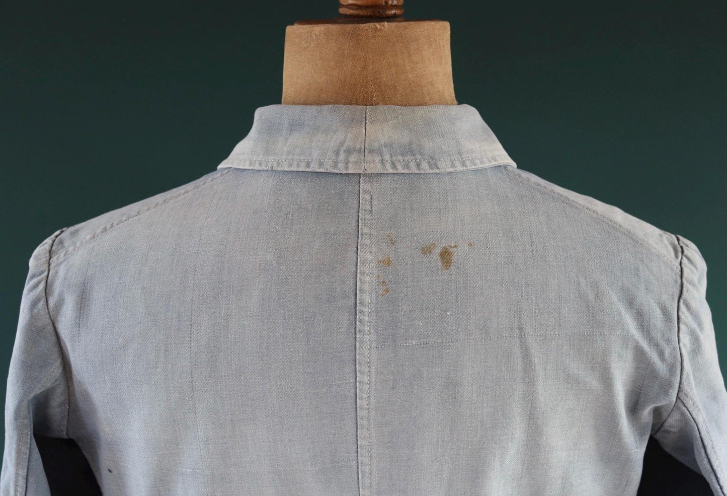 Vintage 1940s French blue workwear jacket - faded cotton twill - 41” chest - bleu de travail