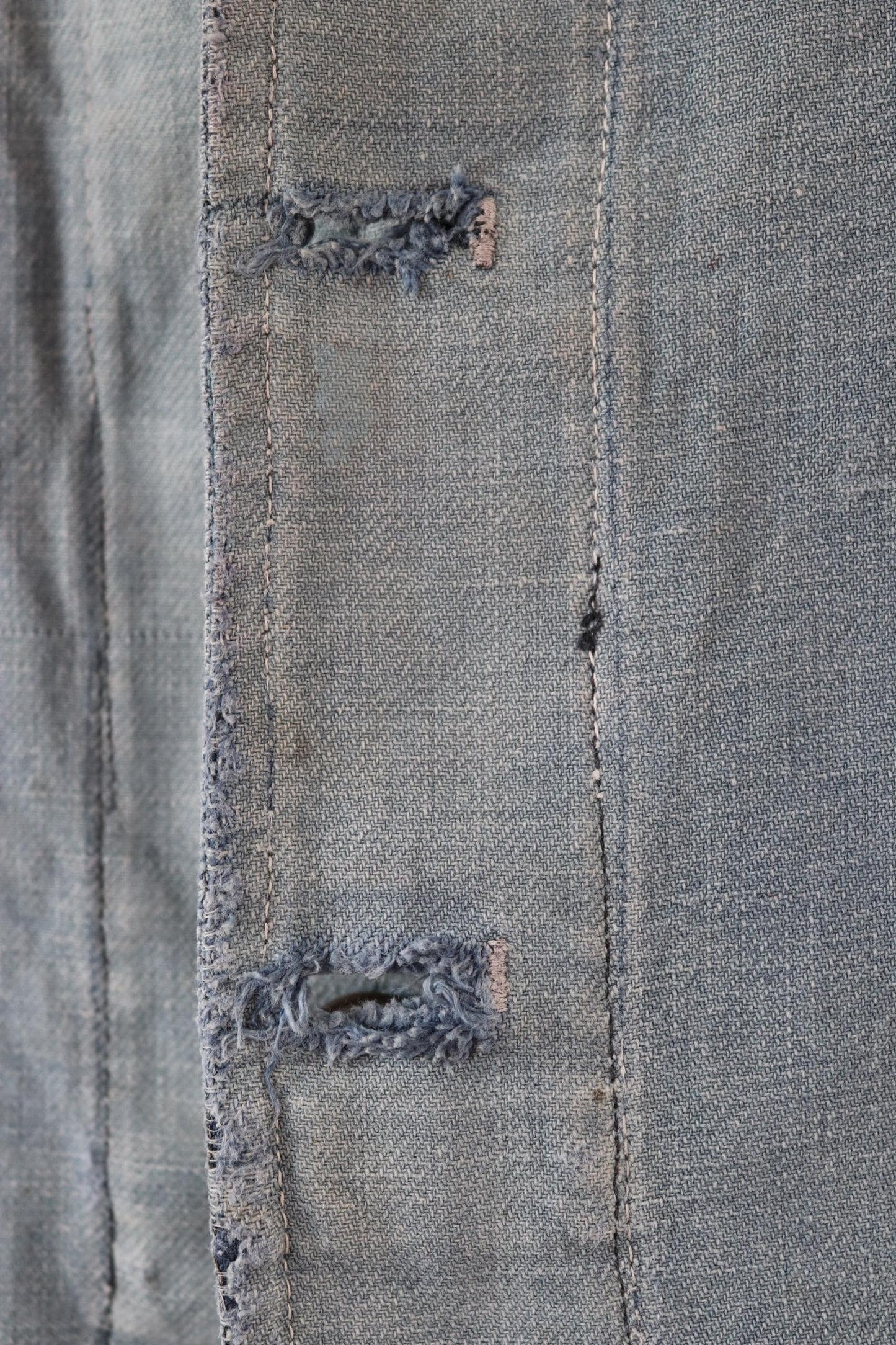 Vintage 1940s French blue workwear jacket - faded cotton twill - 41” chest - bleu de travail