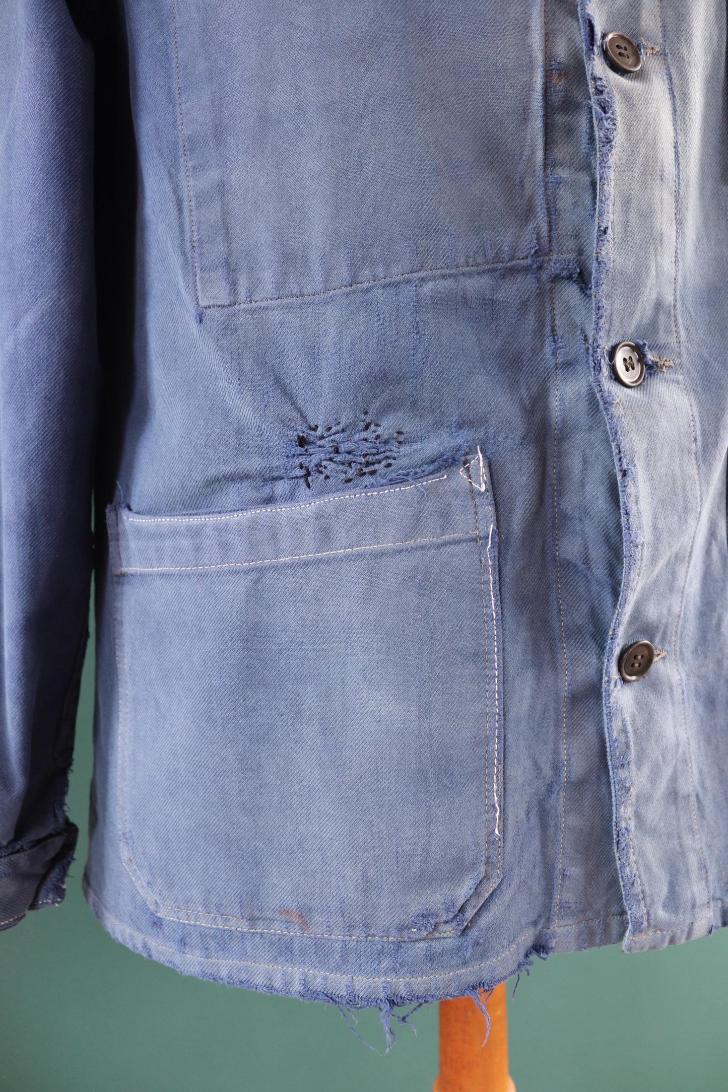Vintage French blue workwear jacket - 1960s cotton twill - 44” chest - bleu de travail