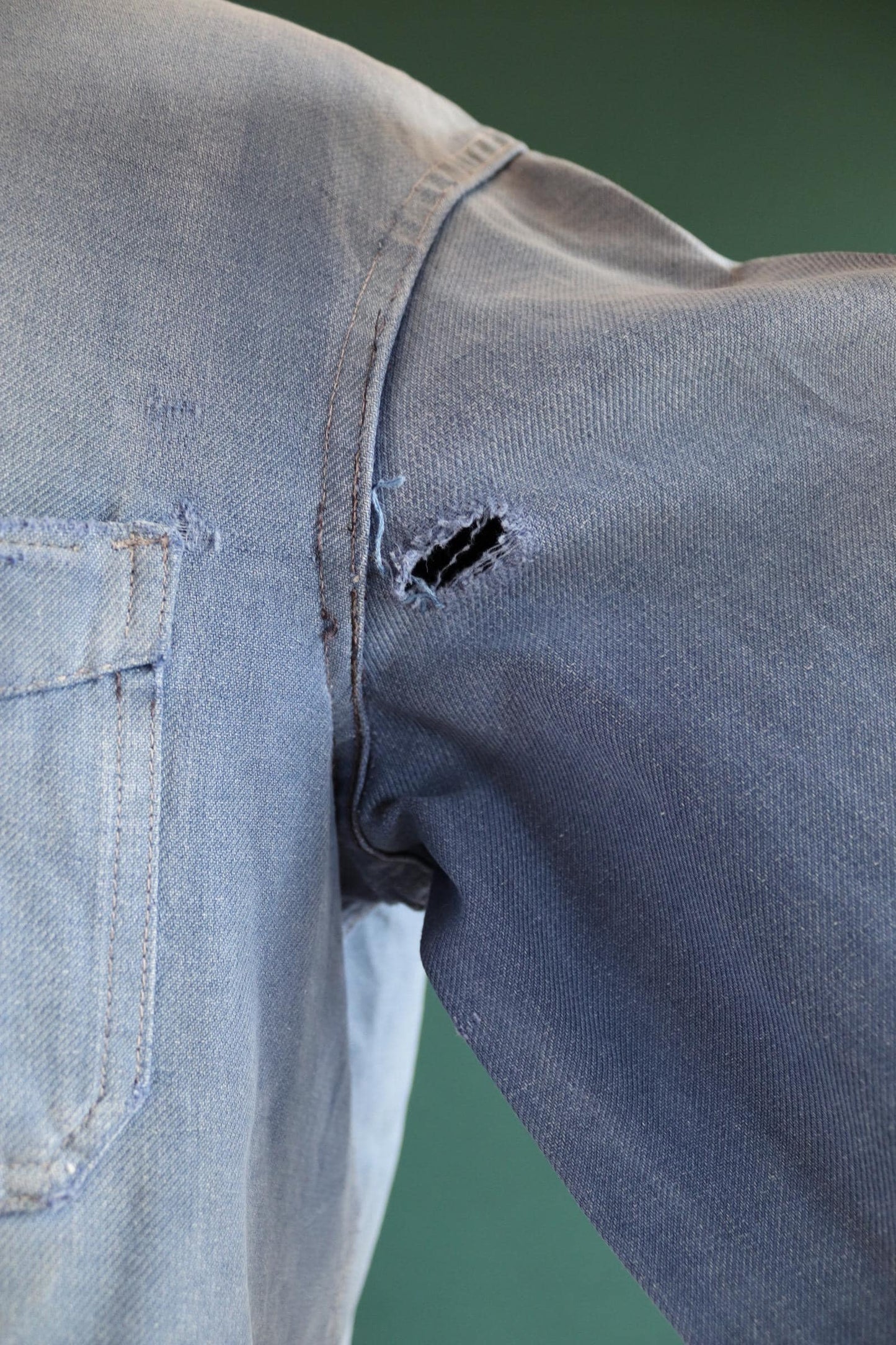 Vintage French blue workwear jacket - 1950s cotton twill - 46” chest - bleu de travail