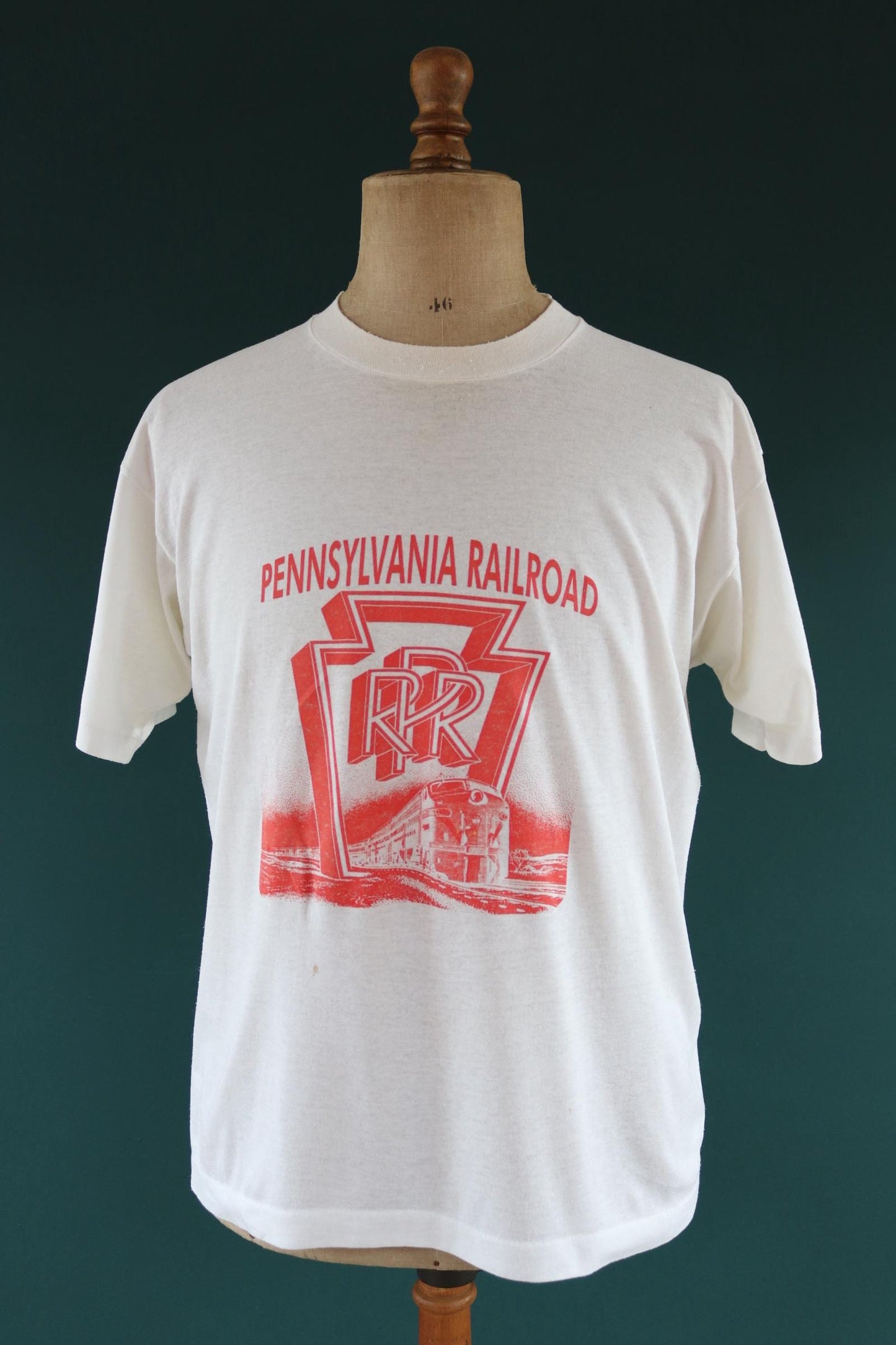 Vintage 1980s Pennsylvania railroad t shirt - train print - white tee - 44” chest