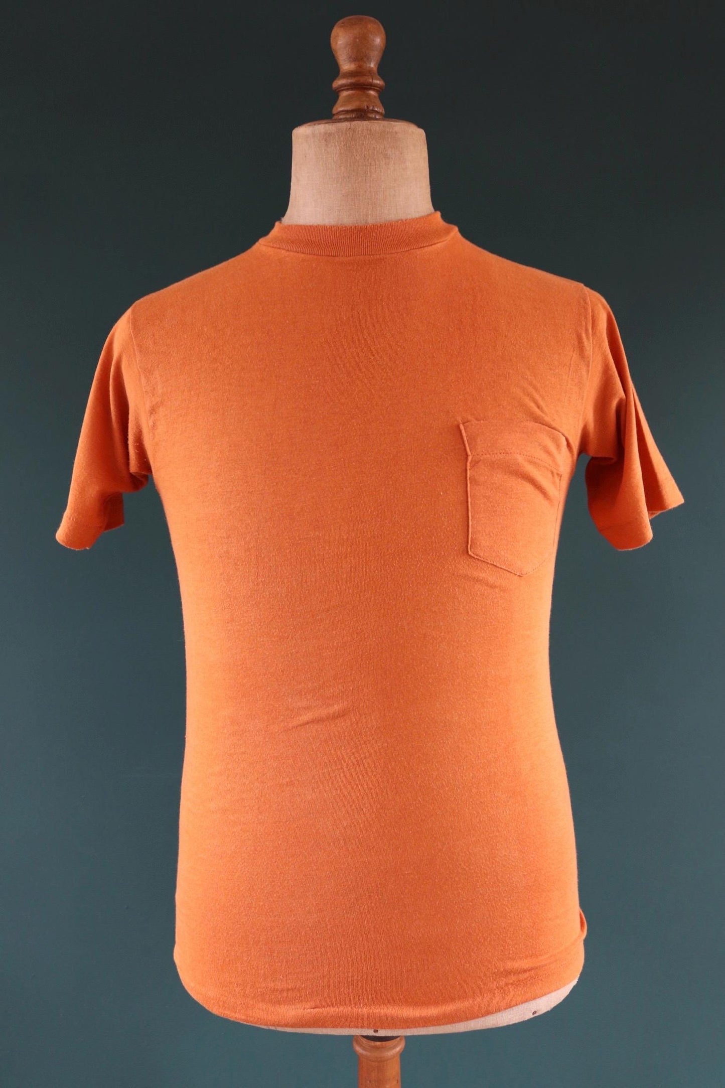Vintage 1970s Healthknit pocket t shirt - rust orange tee - 32” chest