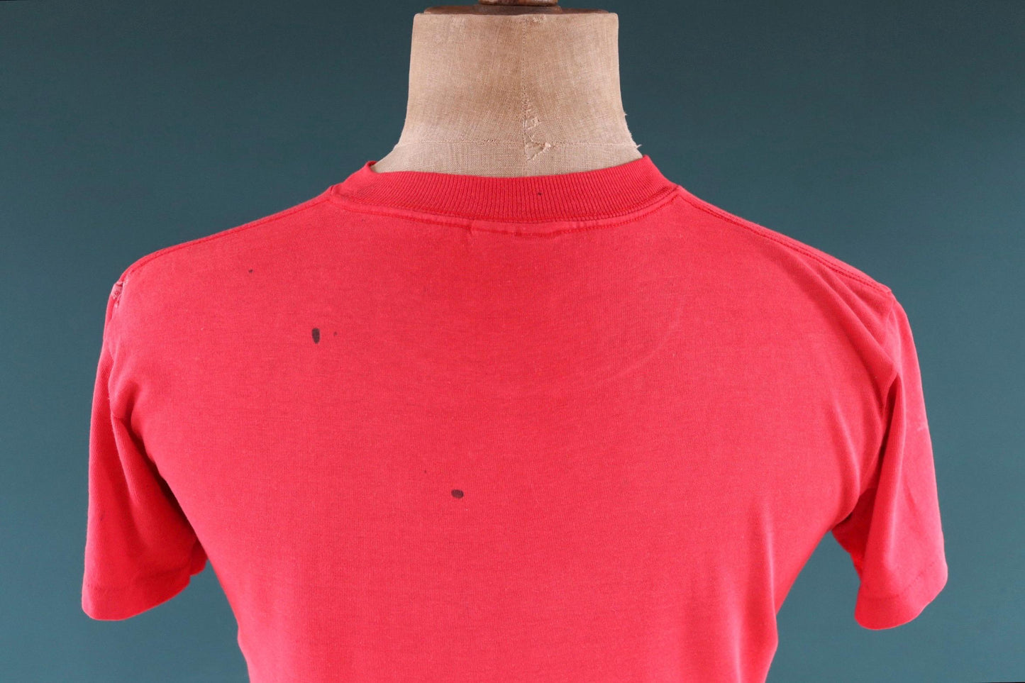 Vintage 1990s red Kodak t shirt - paint splattered - 40” chest