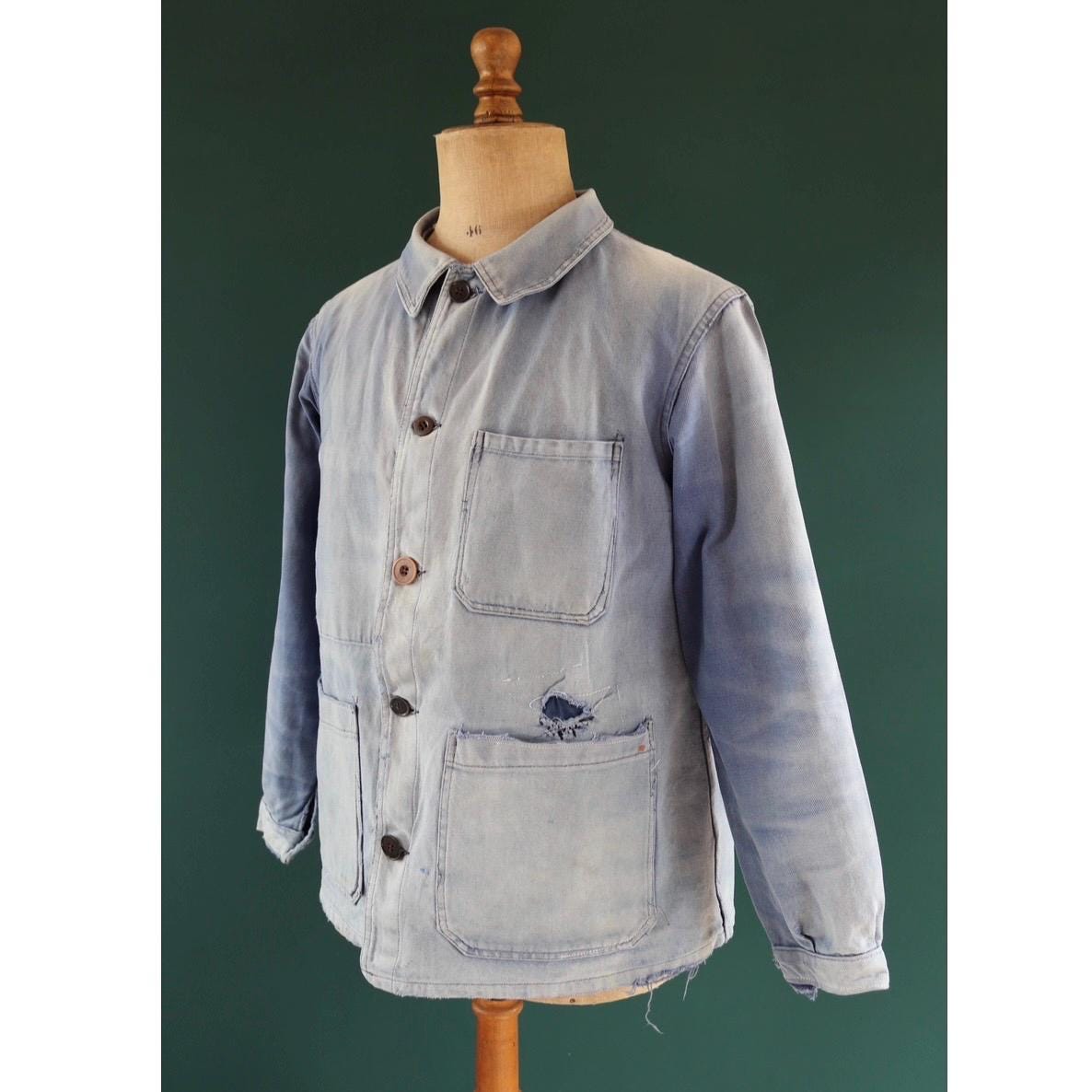 Vintage French blue workwear jacket - 1960s chore coat - 44” chest - whisker fade - bleu de travail - blue cotton twill