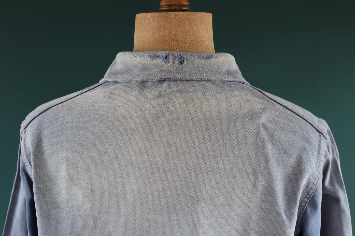 Vintage French blue workwear jacket - 1960s chore coat - 45” chest - bleu de travail - whisker fade - blue cotton twill
