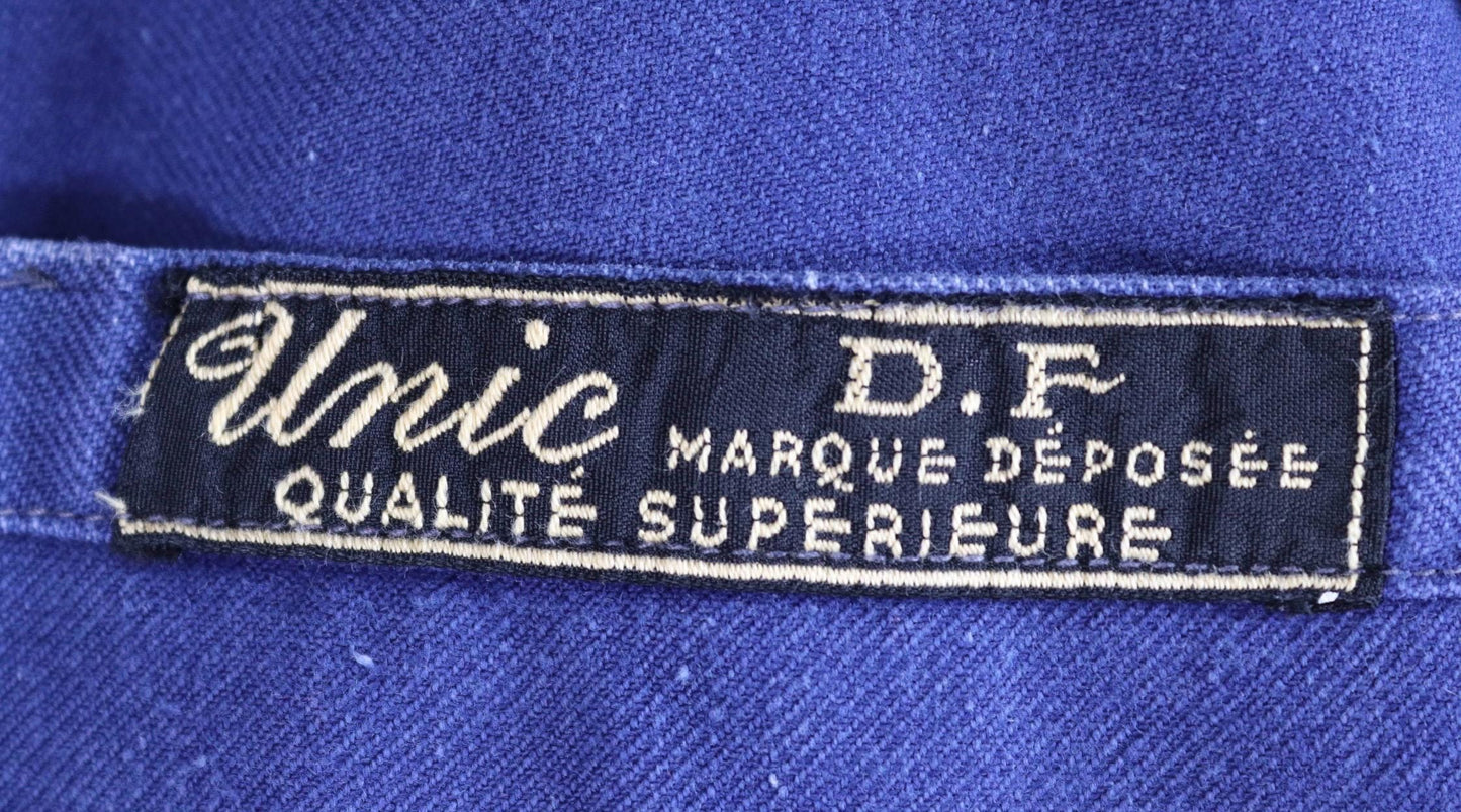 Vintage French blue workwear jacket - 1940s chore coat - 41” chest - sun faded - bleu de travail - blue cotton twill
